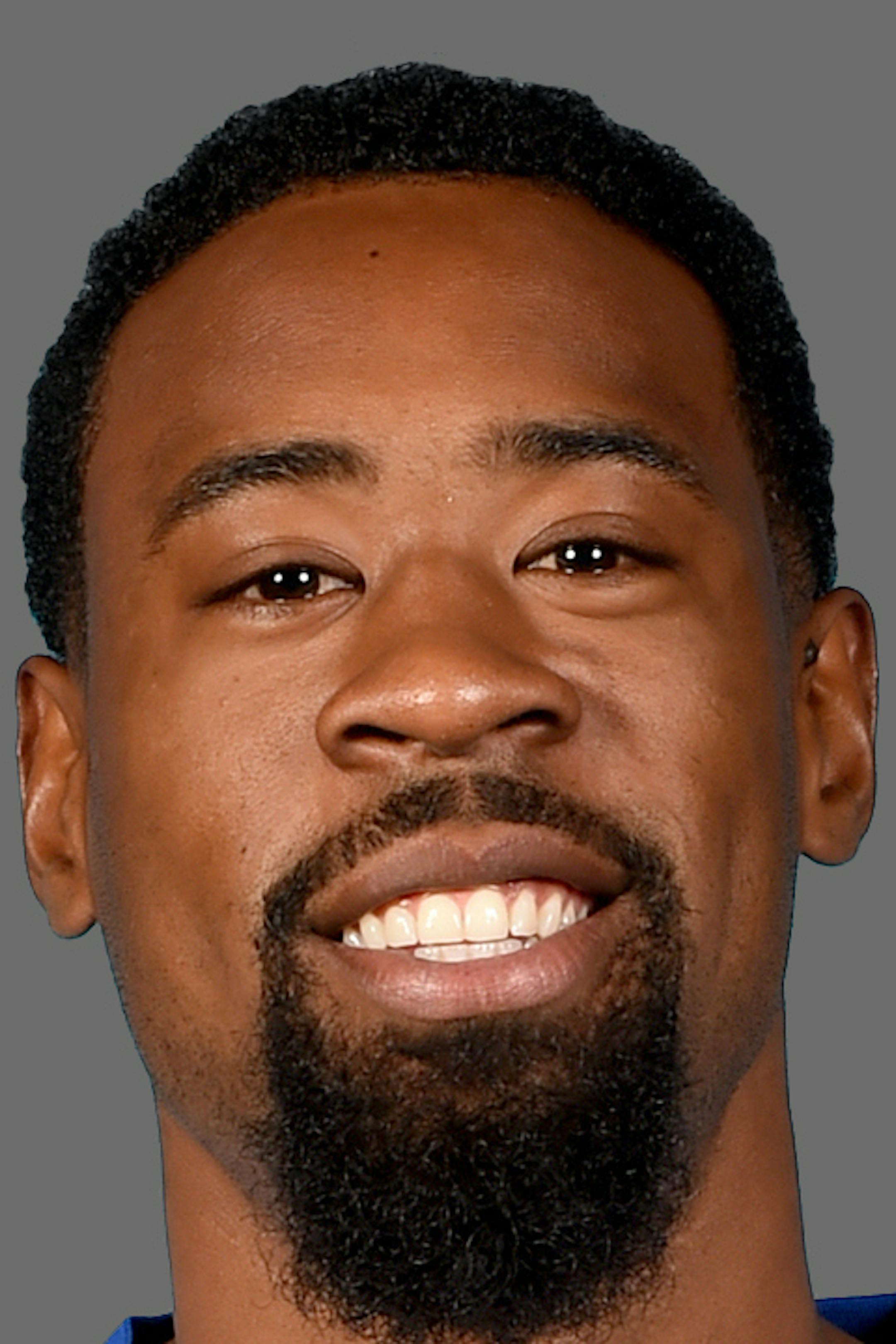 PLAYA VISTA, CA - SEPTEMBER 29: DeAndre Jordan #6 of the Los Angeles Clippers poses for a portrait during the Los Angeles Clippers Media Day at the Los Angeles Clippers Training Facility on September 29, 2014 in Playa Vista, California. NOTE TO USER: User expressly acknowledges and agrees that, by downloading and/or using this photograph, user is consenting to the terms and conditions of the Getty Images License Agreement. Mandatory Copyright Notice: Copyright 2014 NBAE (Photo by Adam Pantozzi/N