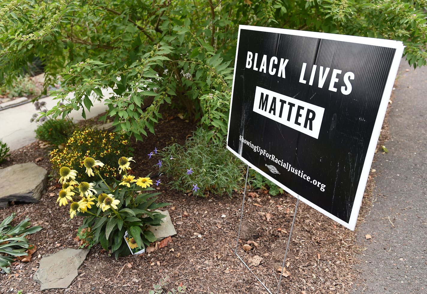 A "Black Lives Matter" sign in Wethersfield, Connecticut.