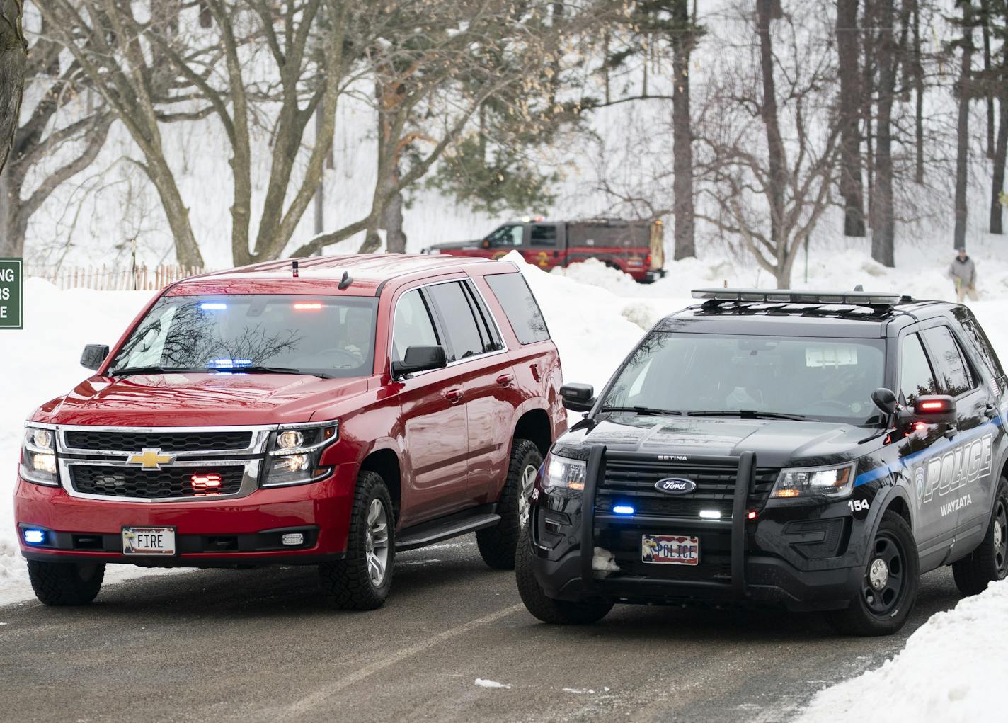 The seen off a fire at the Woodhill Country Club was blocked by fire and police in Wayzata, Minn., on Tuesday, March 12, 2019. ] RENEE JONES SCHNEIDER &#x2022; renee.jones@startribune.com