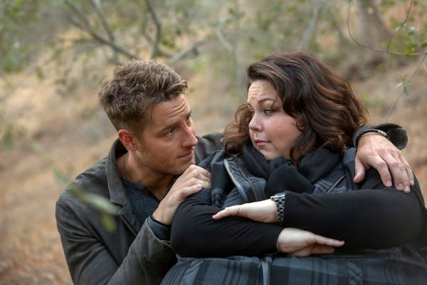 Justin Hartley and Chrissy Metz in "This Is Us."