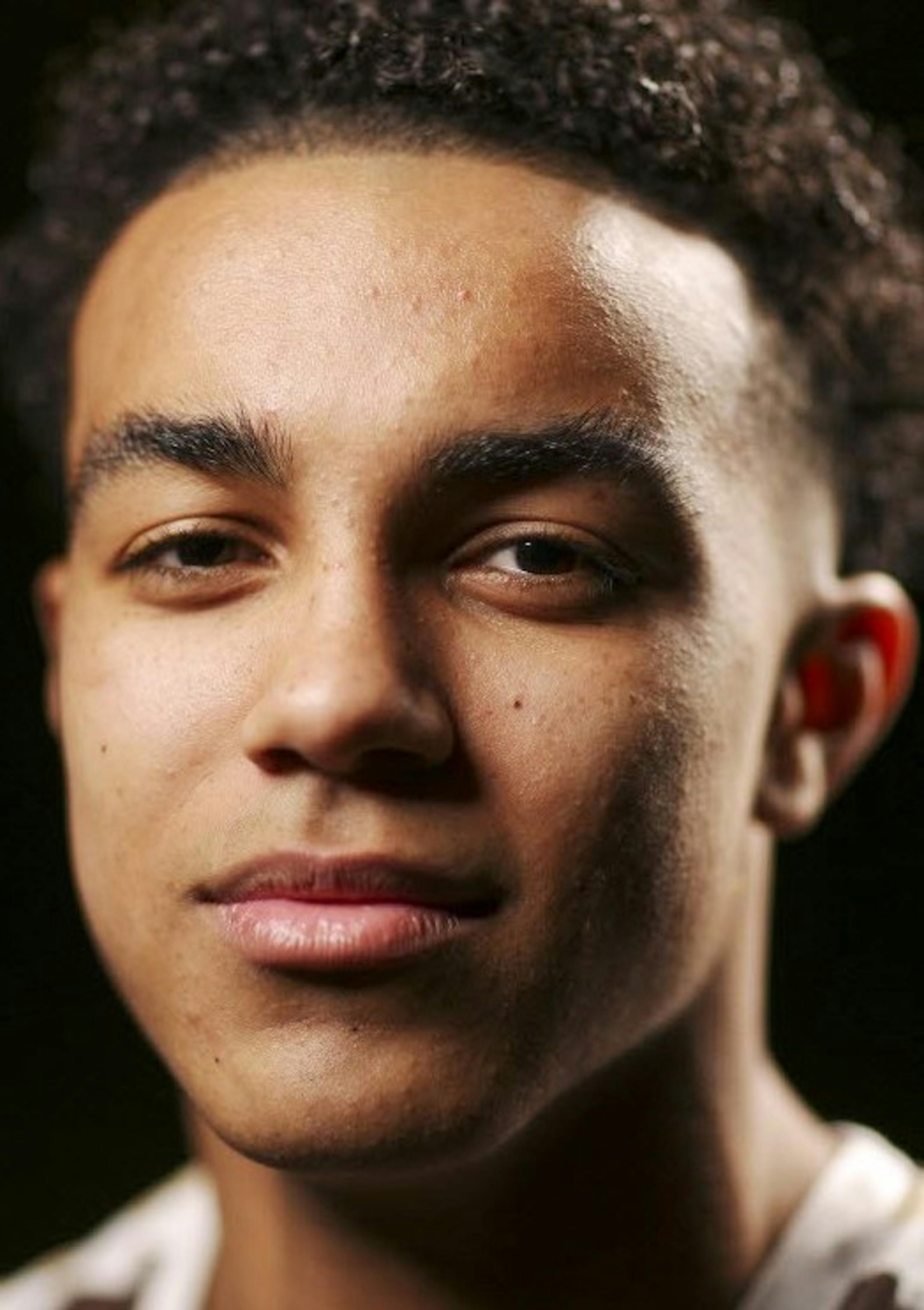 Tre Jones, Apple Valley basketball, jr., 2016-17