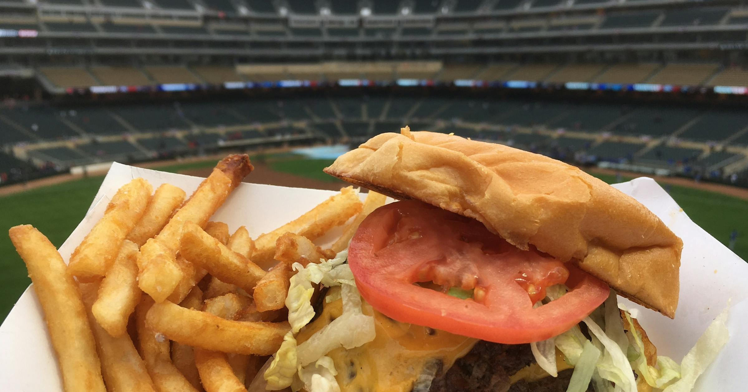 5 Target Field food and drink items that deserve Hall of Fame status
