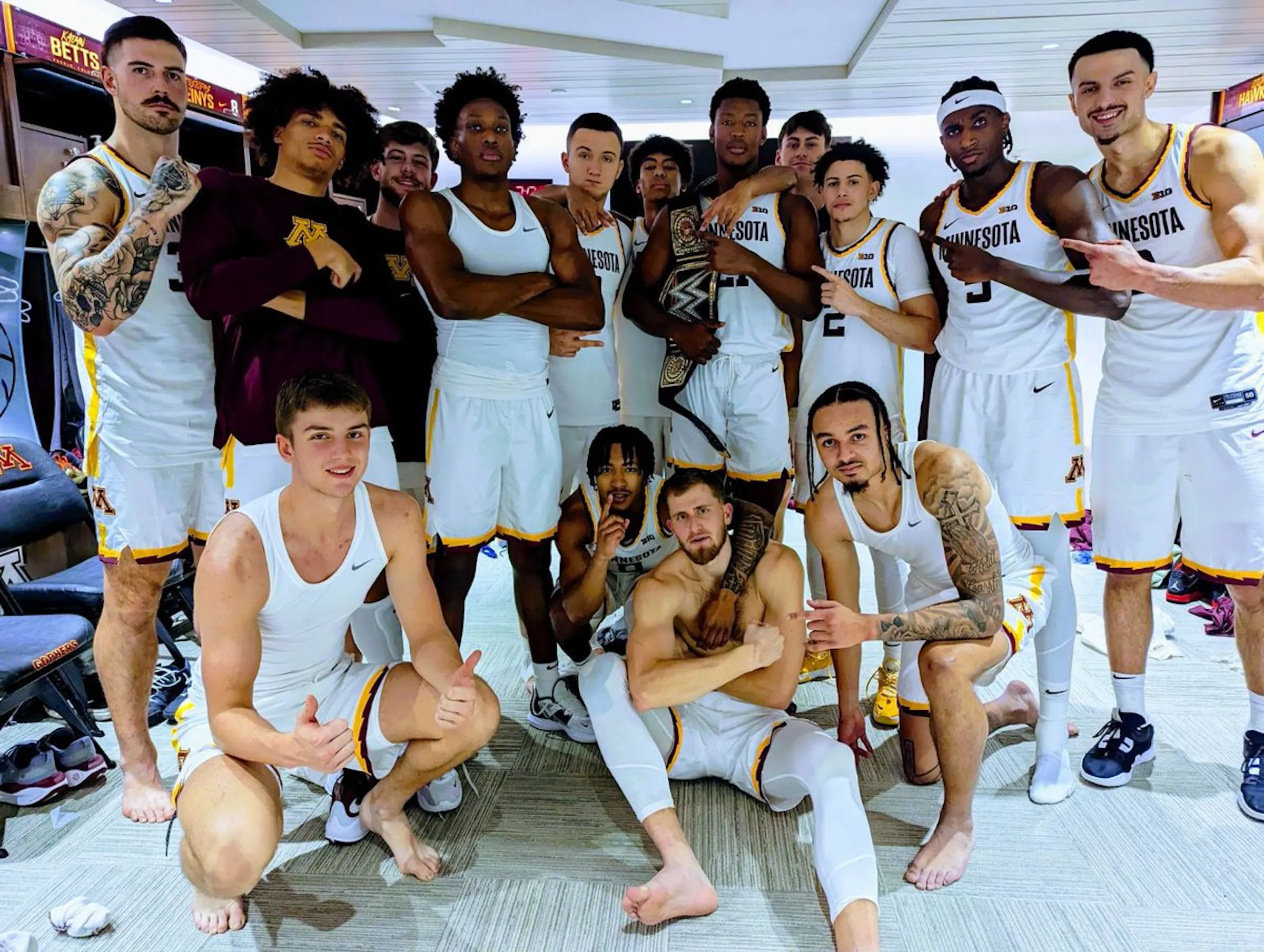 Gophers men's basketball trying to bring 'Ultimate Warrior' mentality ...