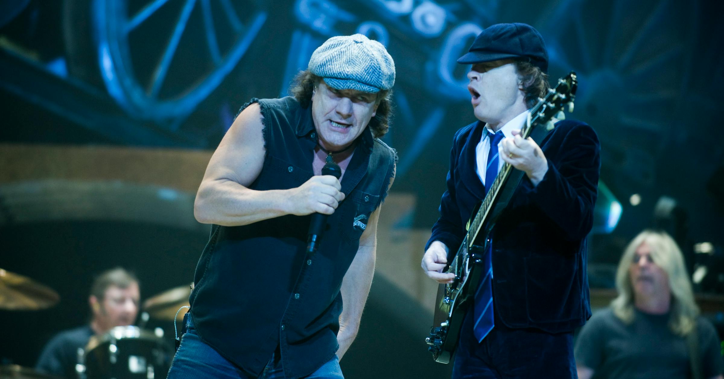 Concert review: Ageless AC/DC jacks up the house