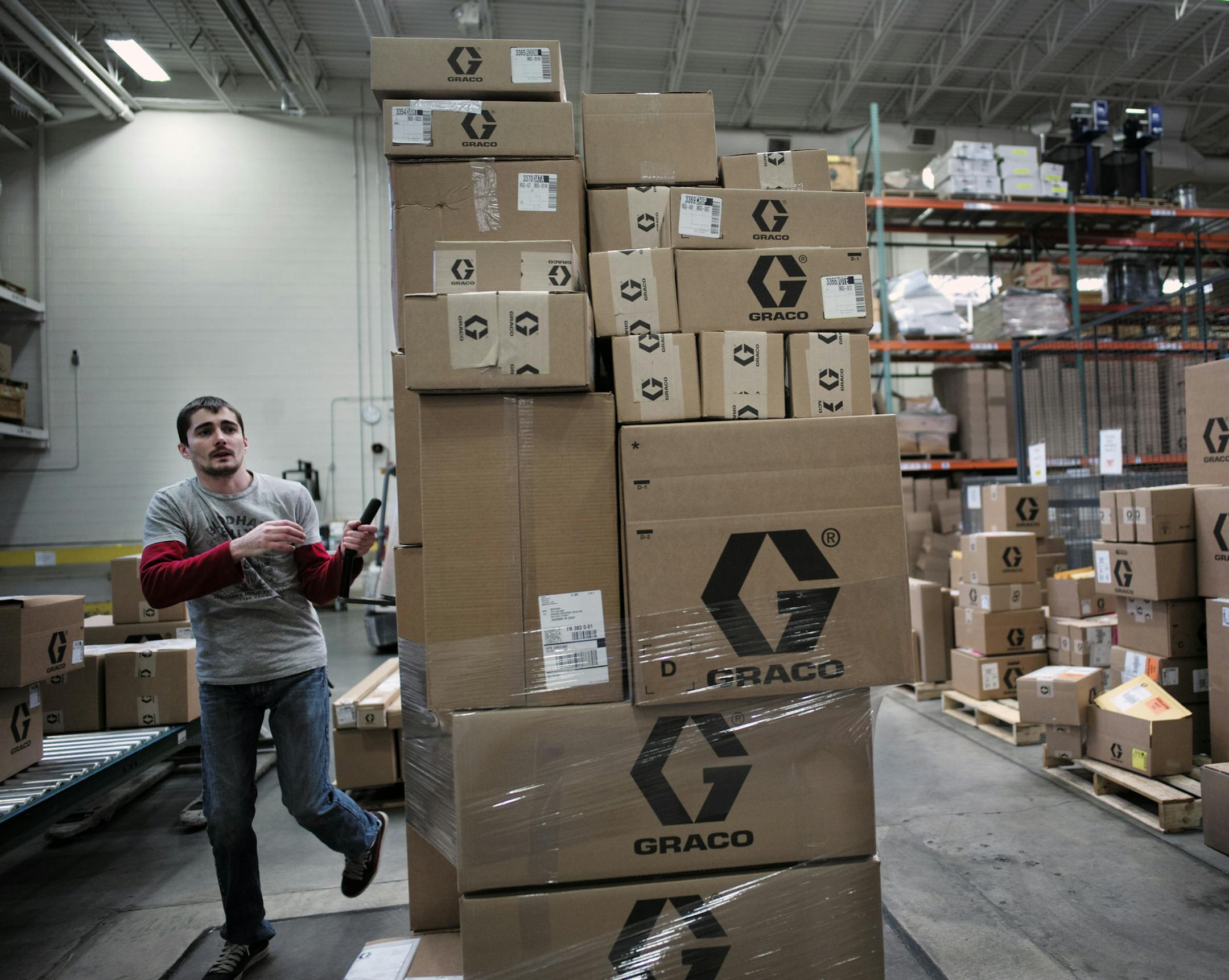 At the Graco warehouse in N.E. Minneapolis, Mickey Olson packs some industrial pump hardware to ship out to domestic markets .] The economy grew at a brisk pace in the third quarter, but inventory gains, however, can essentially pull growth forward into the third quarter, causing fourth-quarter gains to slacken. Indeed, economists are already estimating that the fourth quarter of 2013 would be much weaker than the third quarter, with growth estimated to run at just below 2 percent.richard tsong-