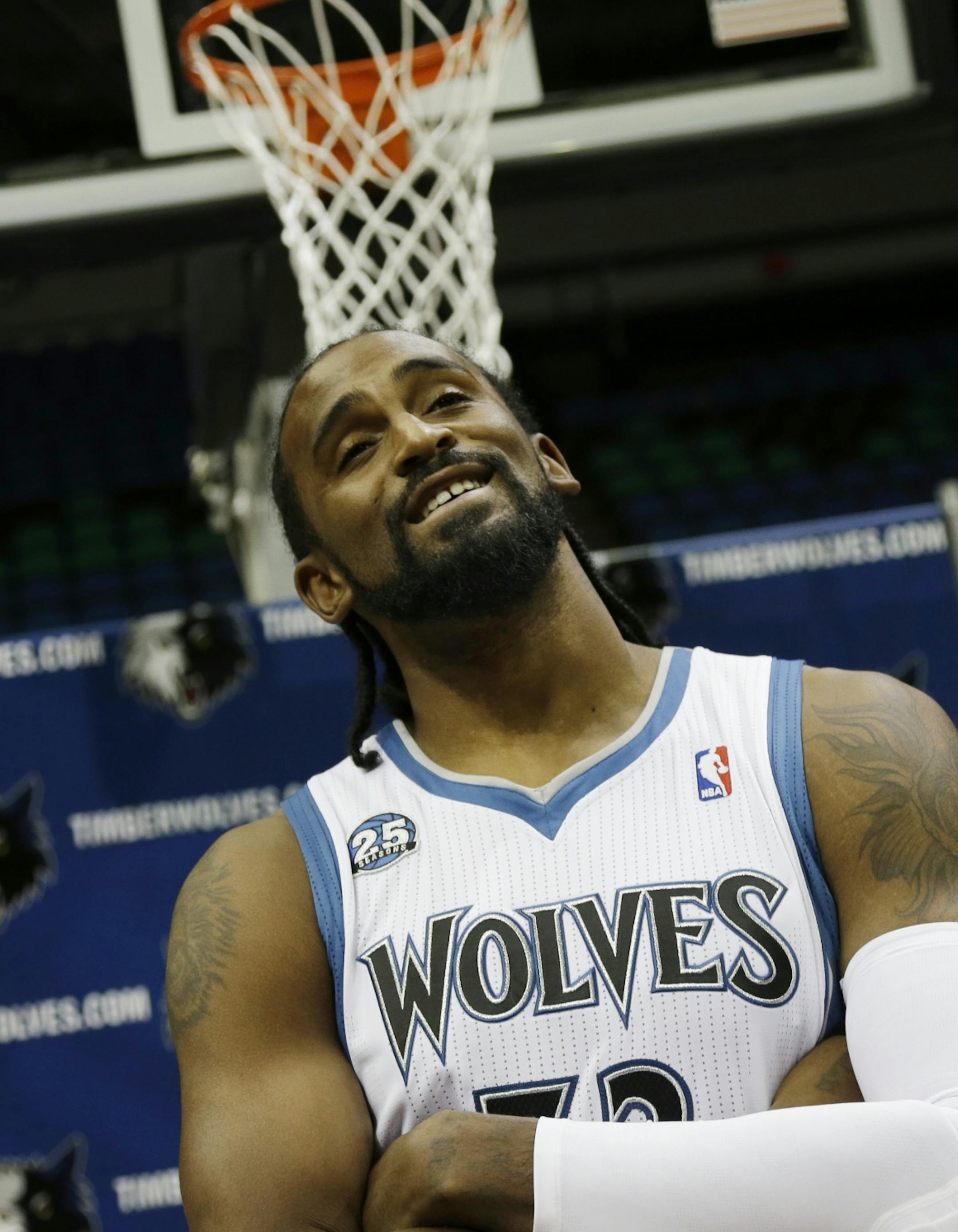 Timberwolves center Ronny Turiaf
