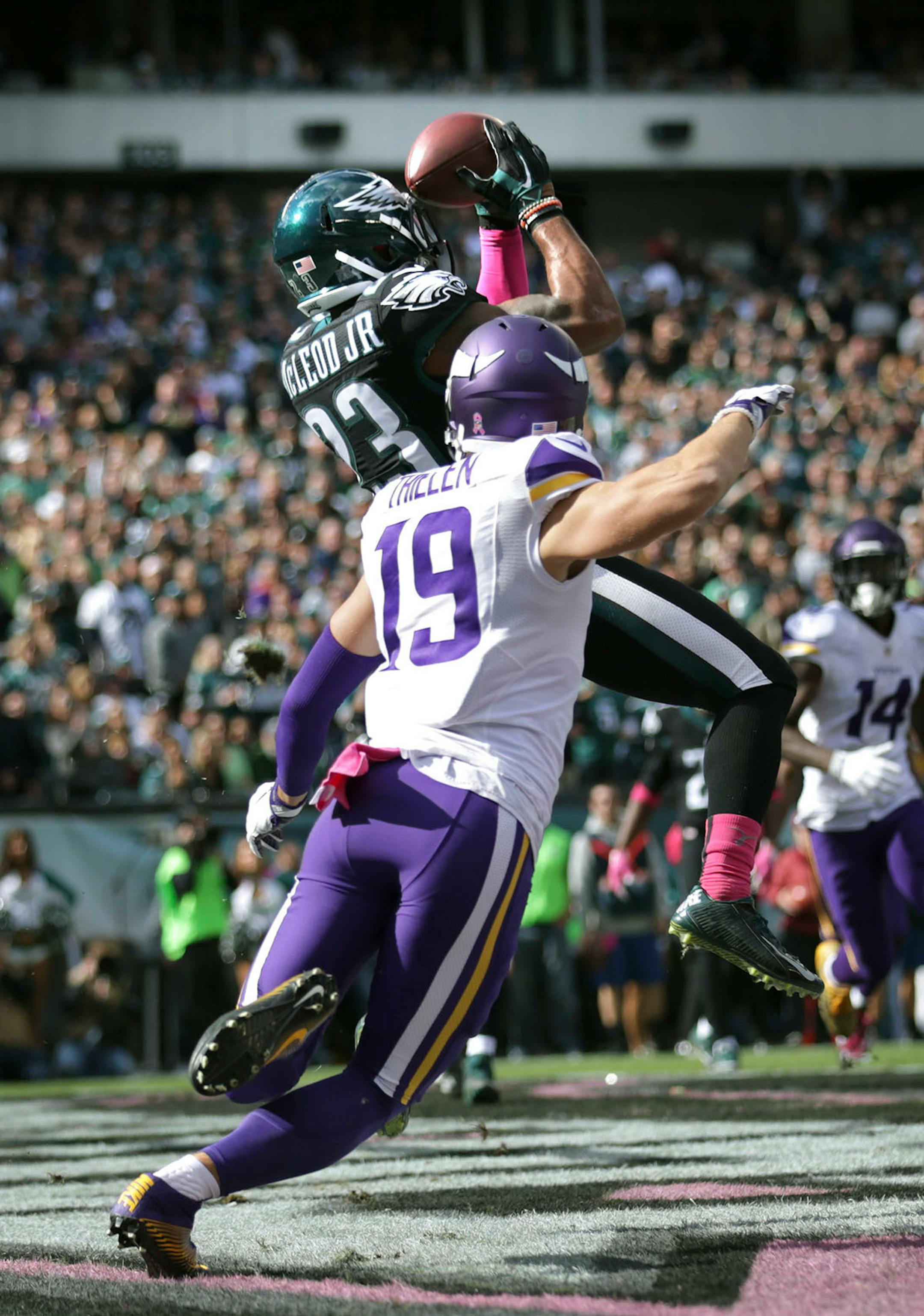 Eagles Rodney McLeod picks of a Sam Bradford pass in the endzone intended for Adam Thielen in the 1st quarter.