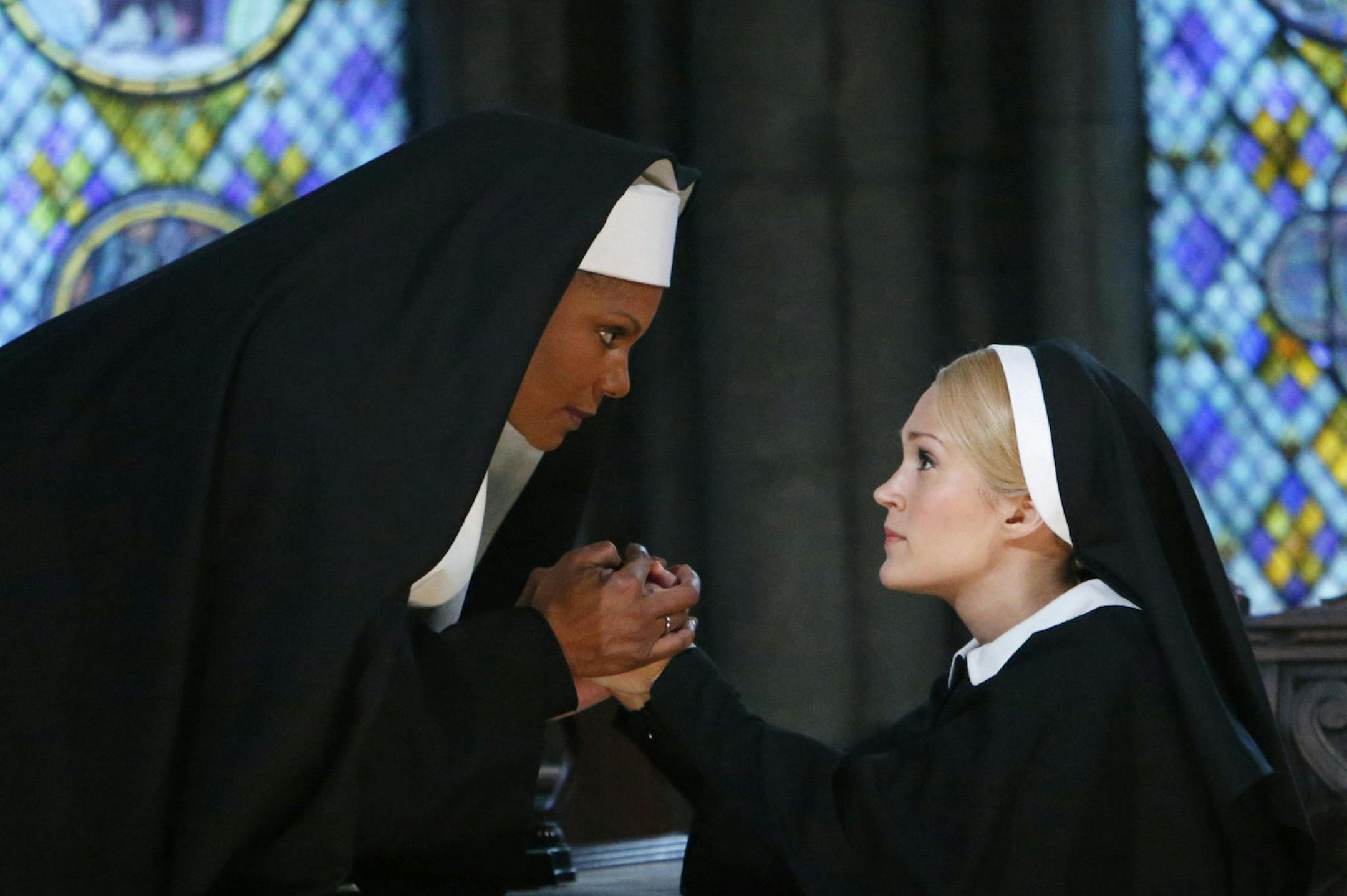 THE SOUND OF MUSIC LIVE! -- Pictured: (l-r) Audra McDonald as Mother Abbess, Carrie Underwood as Maria -- (Photo by: Will Hart/NBC/NBCU Photo Bank via Getty Images) ORG XMIT: 185794712