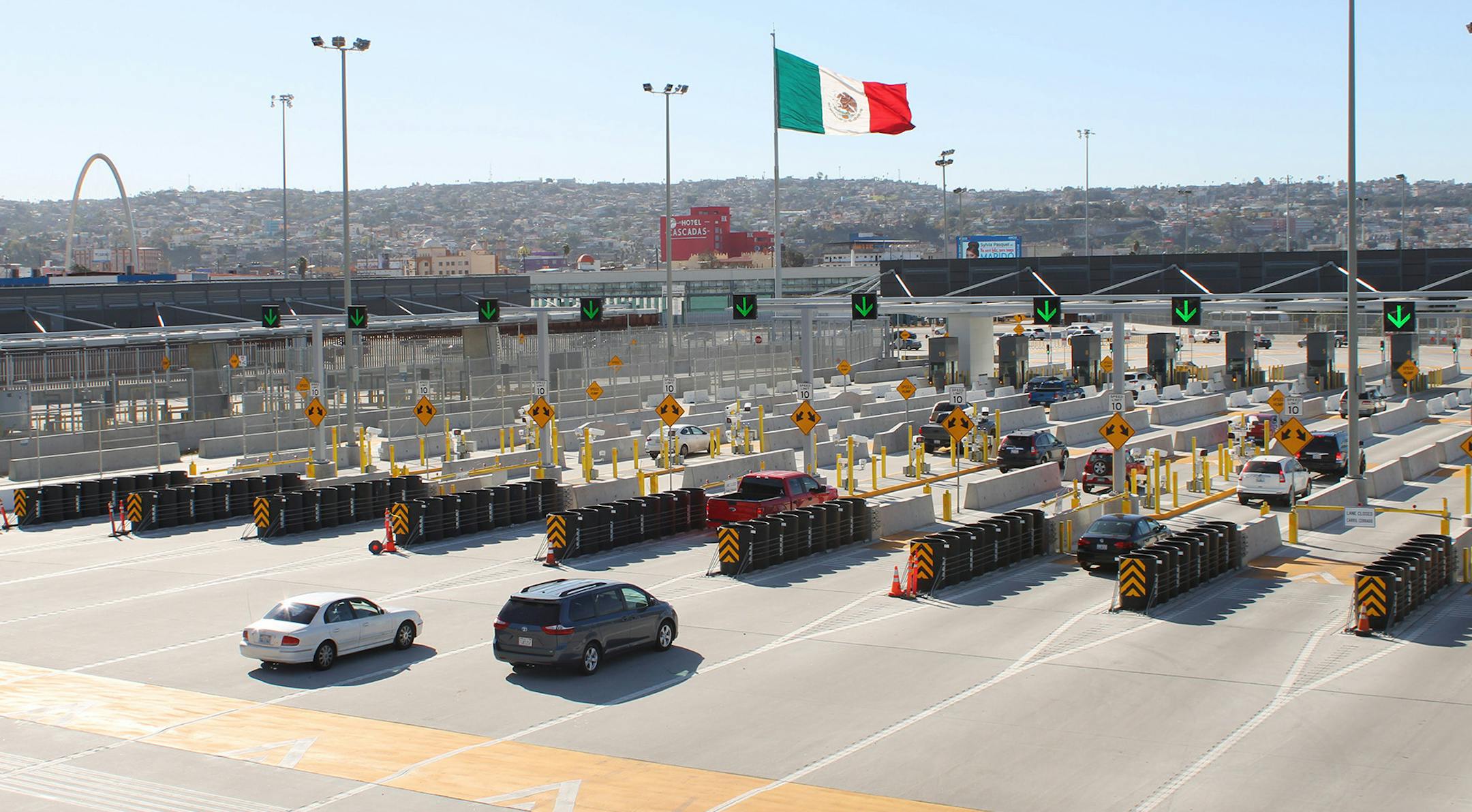 The border crossing from San Diego to Tijuana, part of Phase 3 of the San Ysidro Expansion Project. (Alexandra Mendoza/San Diego Union-Tribune/TNS)