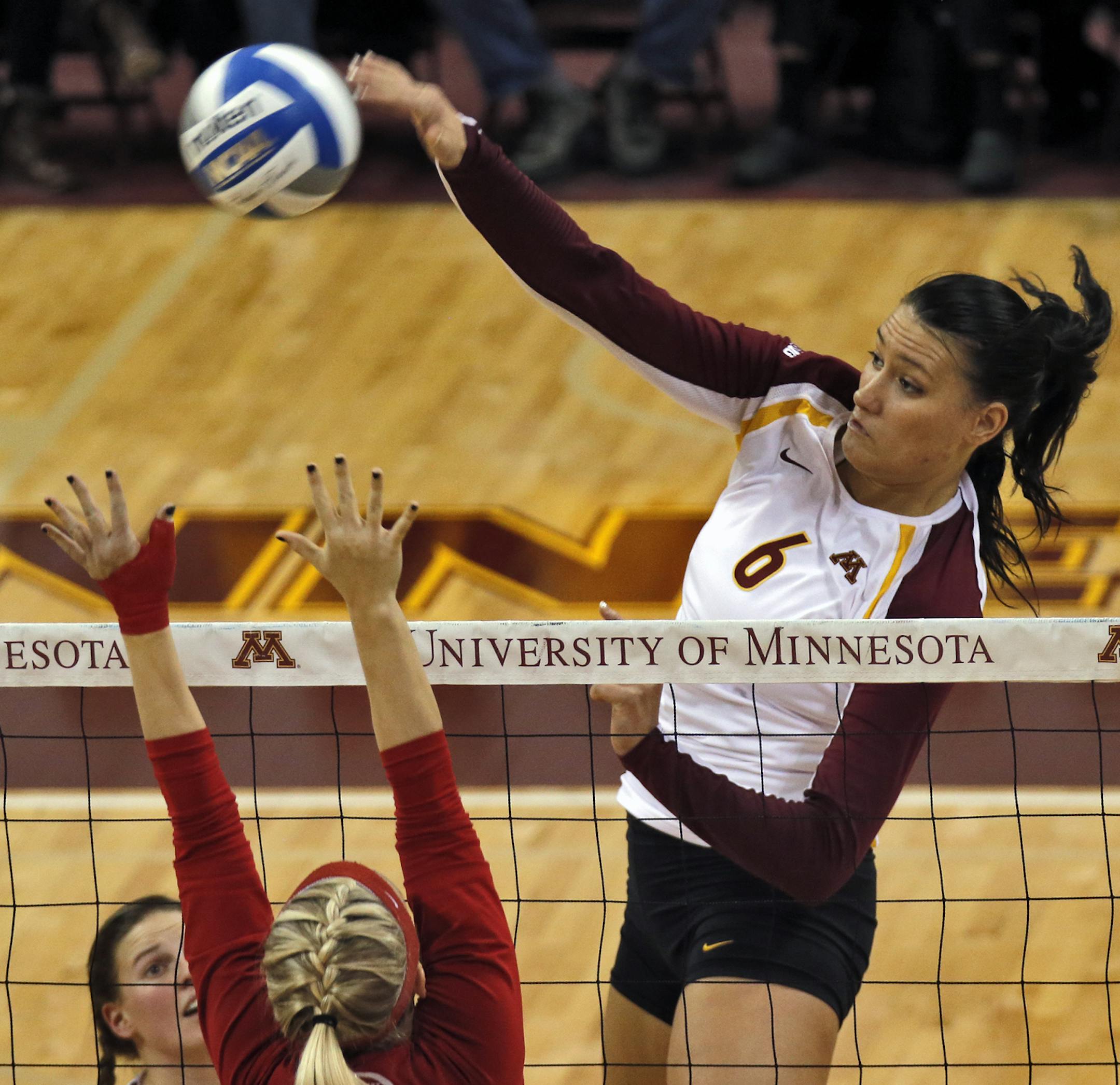 Minnesota Gophers vs. Radford tournament volleyball. Minnesota won 3-0. Gophers Tori Dixon (6) slammed down a spike. (MARLIN LEVISON/STARTRIBUNE(mlevison@startribune.com)