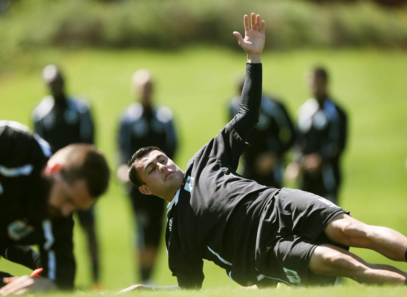 United soccer player Miguel Ibarra warmed up during practice Thursday May 21, 2015 in Blaine, MN. ] Jerry Holt/ Jerry.Holt@Startribune.com