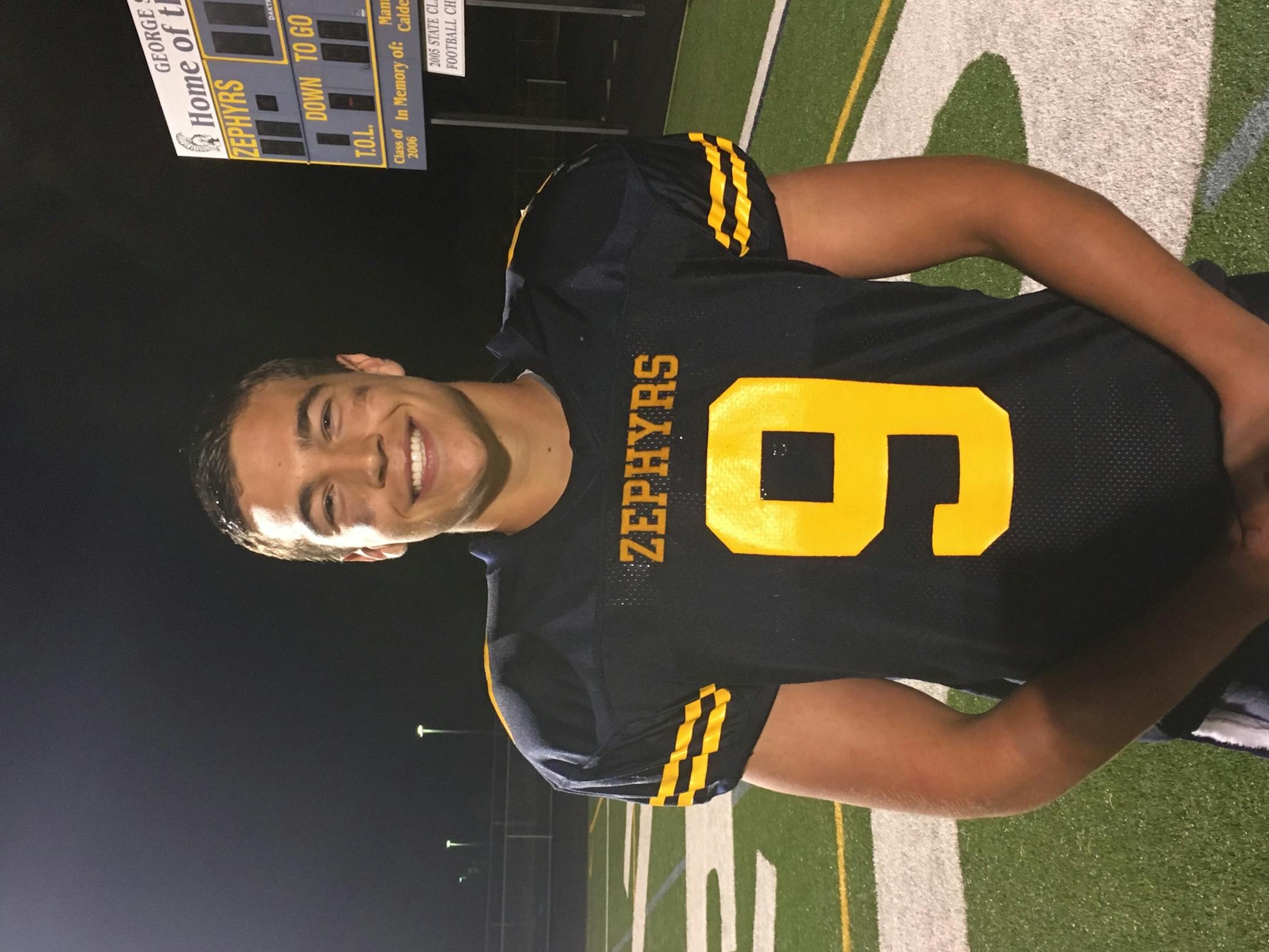 Mahtomedi receiver Andy Voyen.