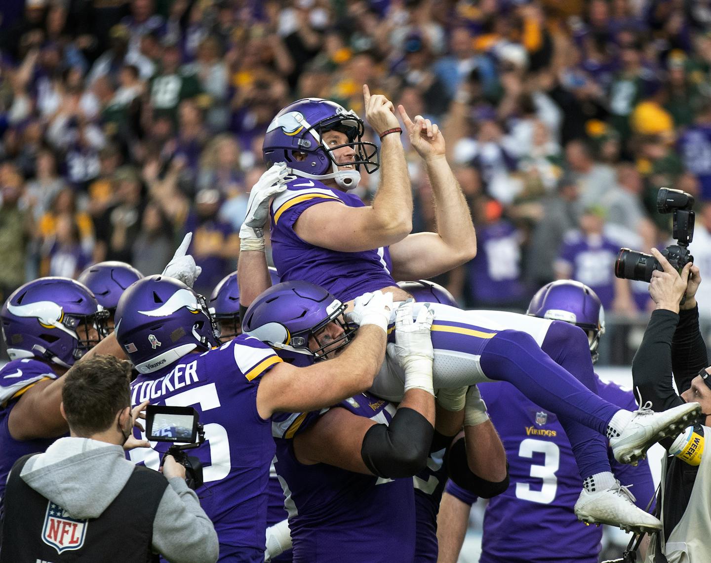 Vikings kicker Greg Joseph once again comes through in the clutch