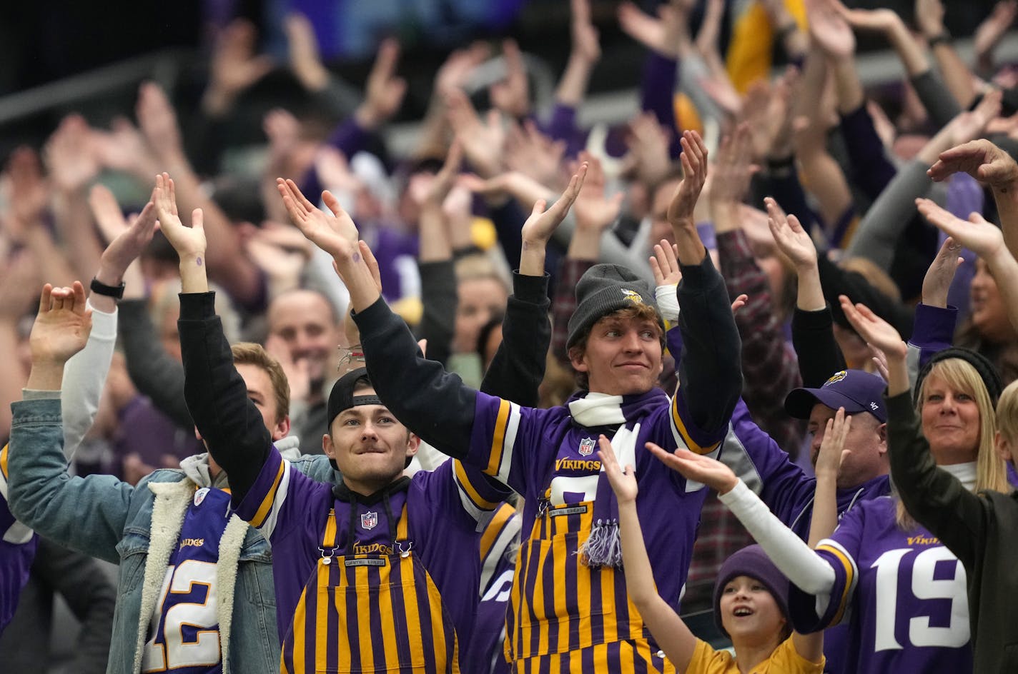 Minnesota Vikings fans do the Skol chant ahead of an NFL game between the Minnesota Vikings and the Indianapolis Colts Saturday, Dec. 17, 2022 at U.S. Bank Stadium in Minneapolis. ] ANTHONY SOUFFLE • anthony.souffle@startribune.com