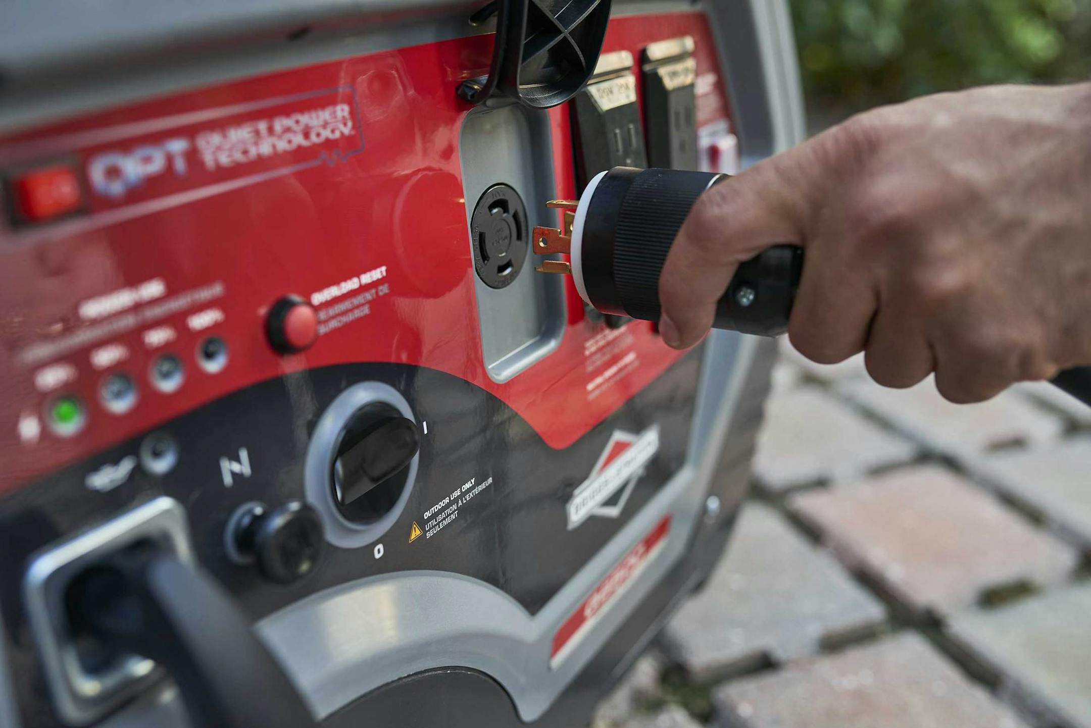 Briggs & Stratton Q6500 Inverter Generator