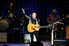 Paul Simon played at the Orpheum Theatre Tuesday June 14, 2016 in Minneapolis, MN.] Jerry Holt /Jerry.Holt@Startribune.com