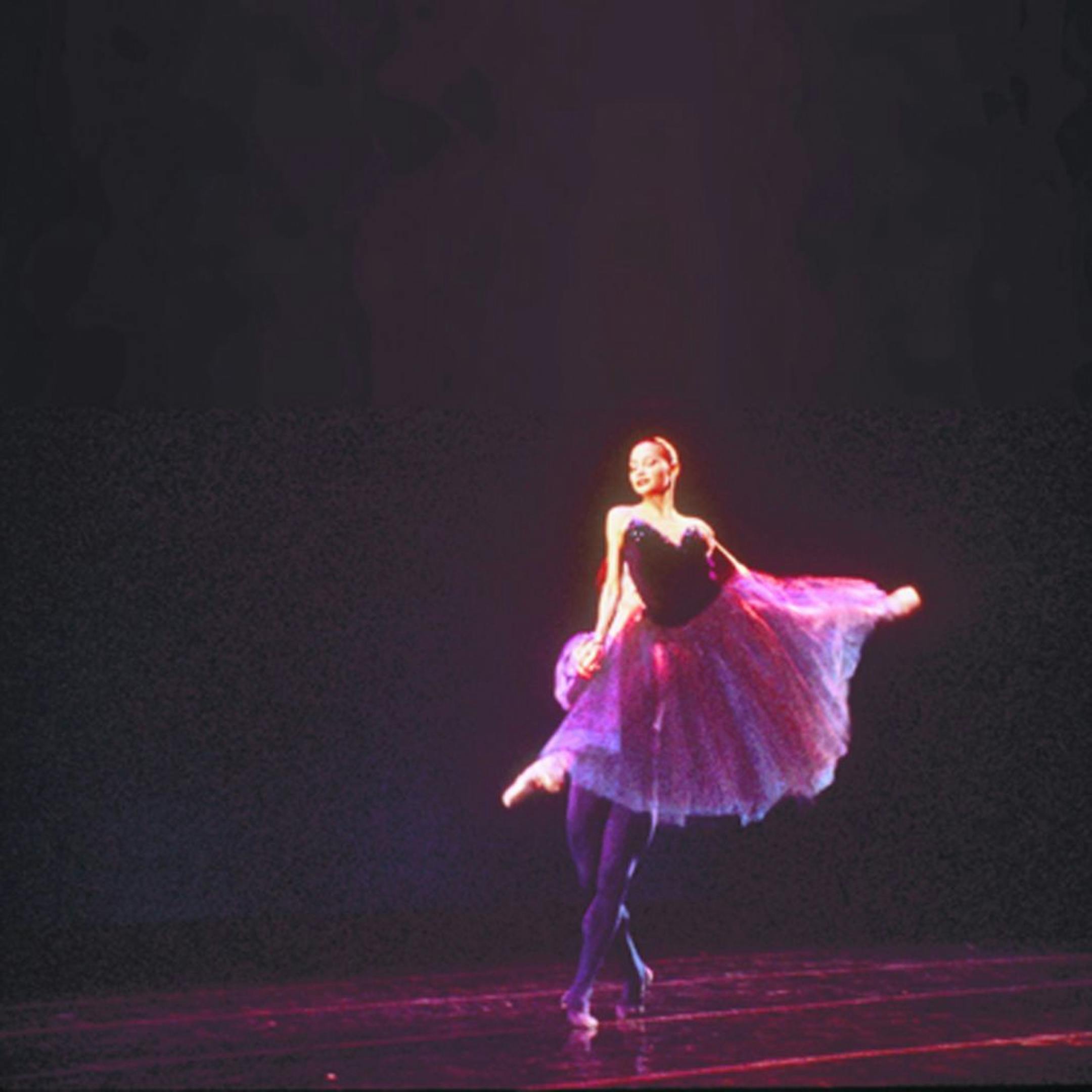 Sally Rousse in "Opus 131" by James Sewell Ballet.