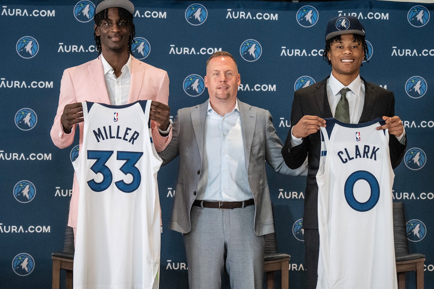 Minnesota Timbwerwloves General Manger Tim Connelly (center) posed with draft picks Leonard Miller left and Jaylen Clark Monday June 26,2023 in Minneapolis,Minn.] JERRY HOLT • jerry.holt@startribune.com