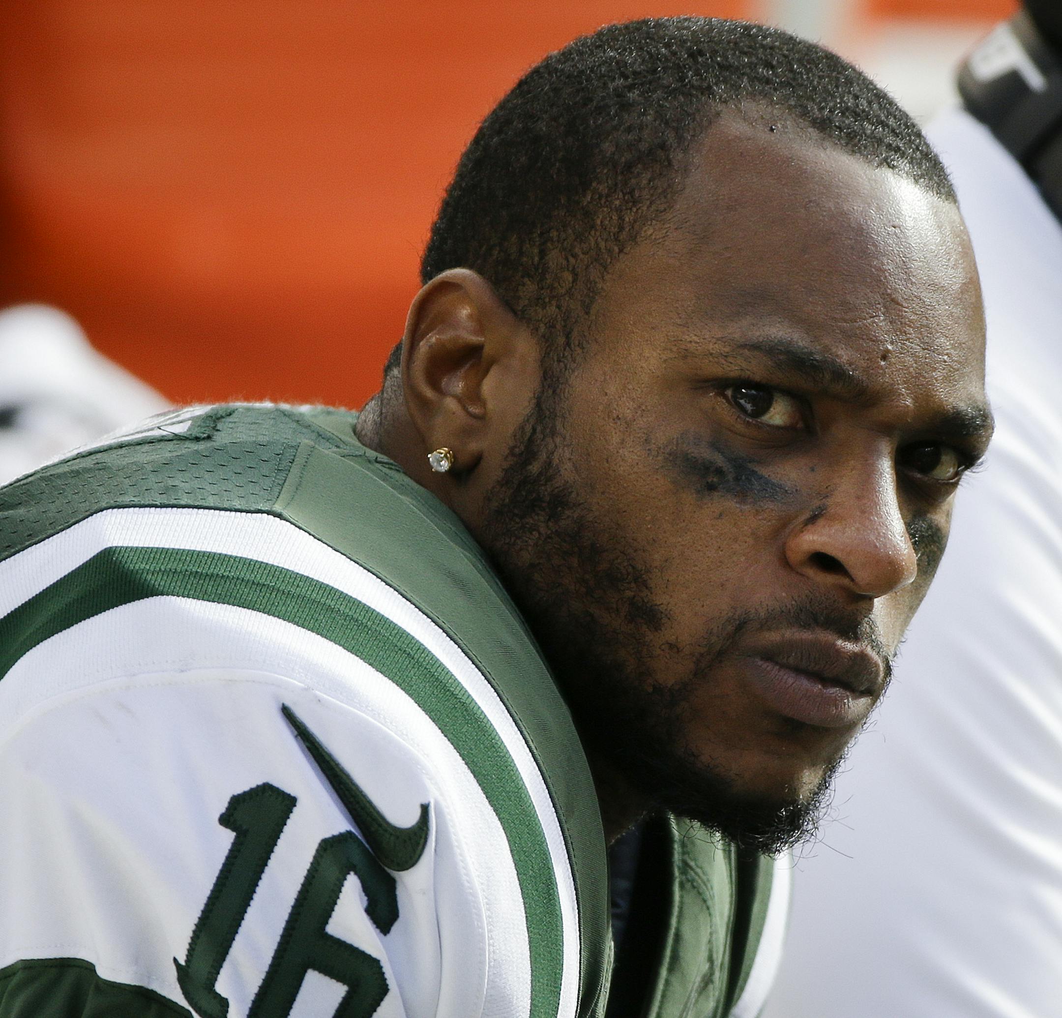 New York Jets wide receiver Percy Harvin (16) sits on the bench during the first half of an NFL football game against the Buffalo Bills Sunday, Oct. 26, 2014, in East Rutherford. (AP Photo/Seth Wenig) ORG XMIT: ERU1