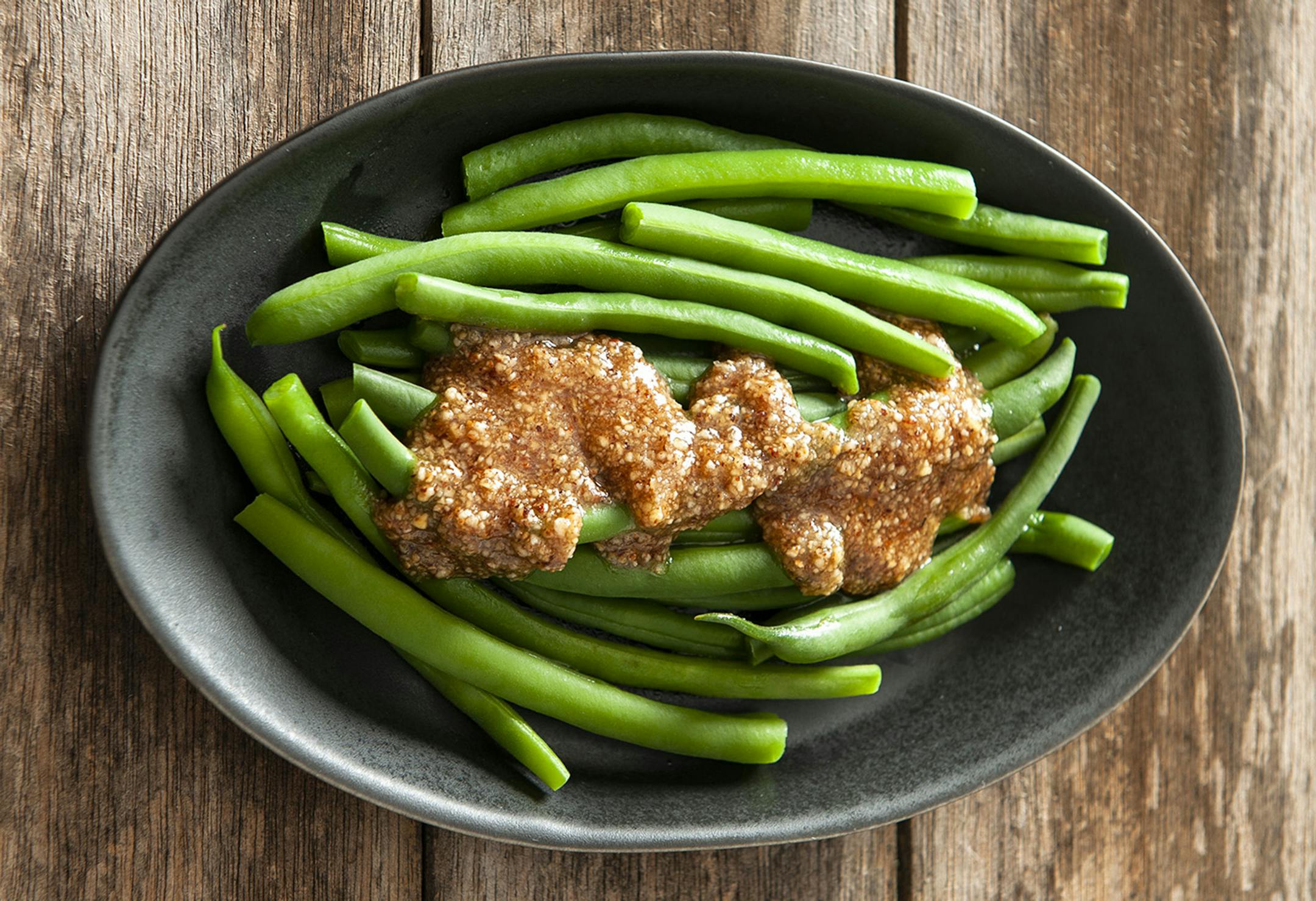 Green Beans With Hazelnut Butter