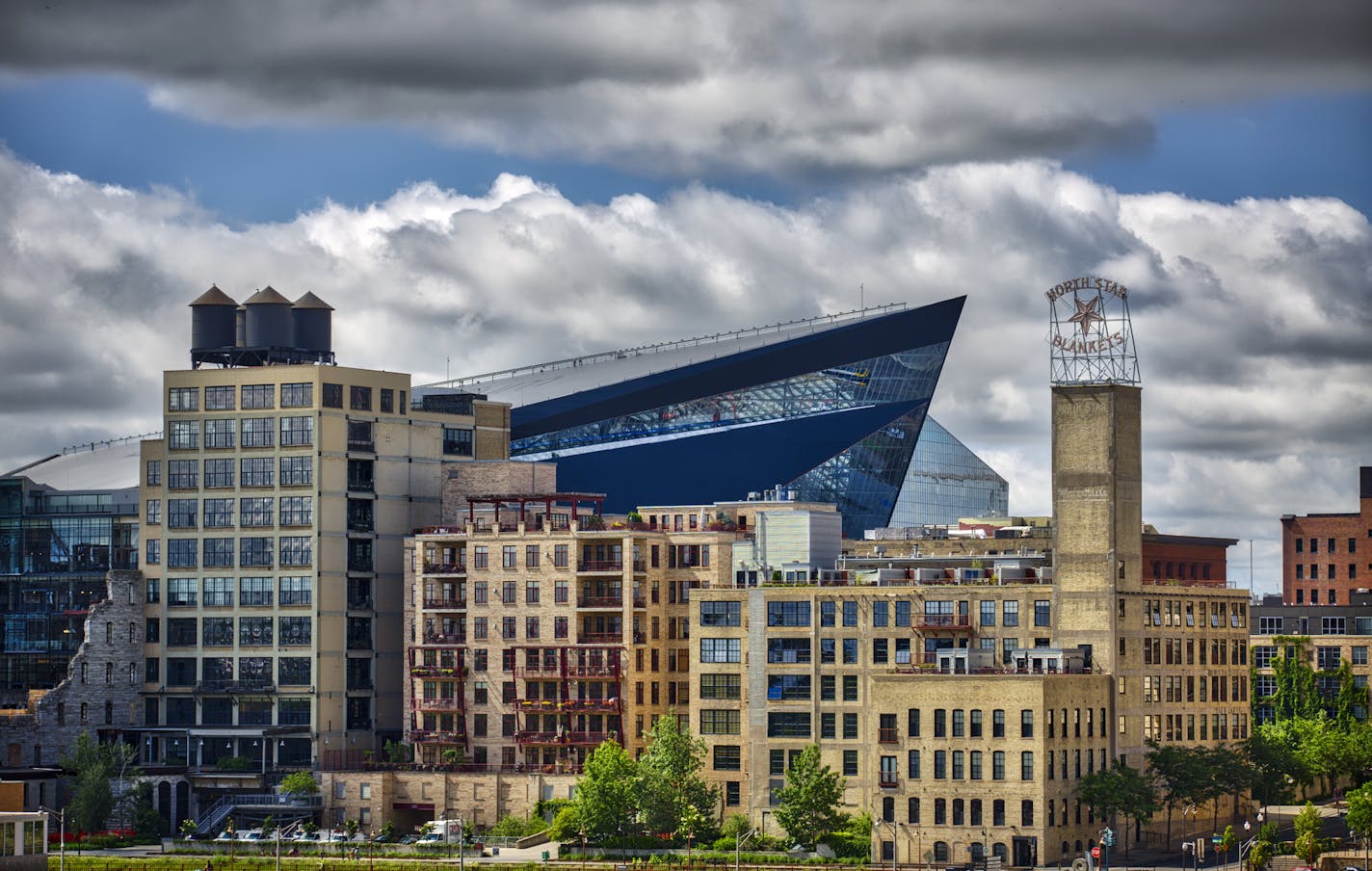 U.S. Bank Stadium - Exterior and construction images. ] US Bank Stadium - Vikings brian.peterson@startribune.com Minneapolis, MN - 06/30/2016