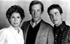 October 17, 1980 Paramount Pictures Presents A Wildwood Enterprises Production. Donald Sutherland, Mary Tyler Moore, Judd Hirsch, Timothy Hutton. "Ord