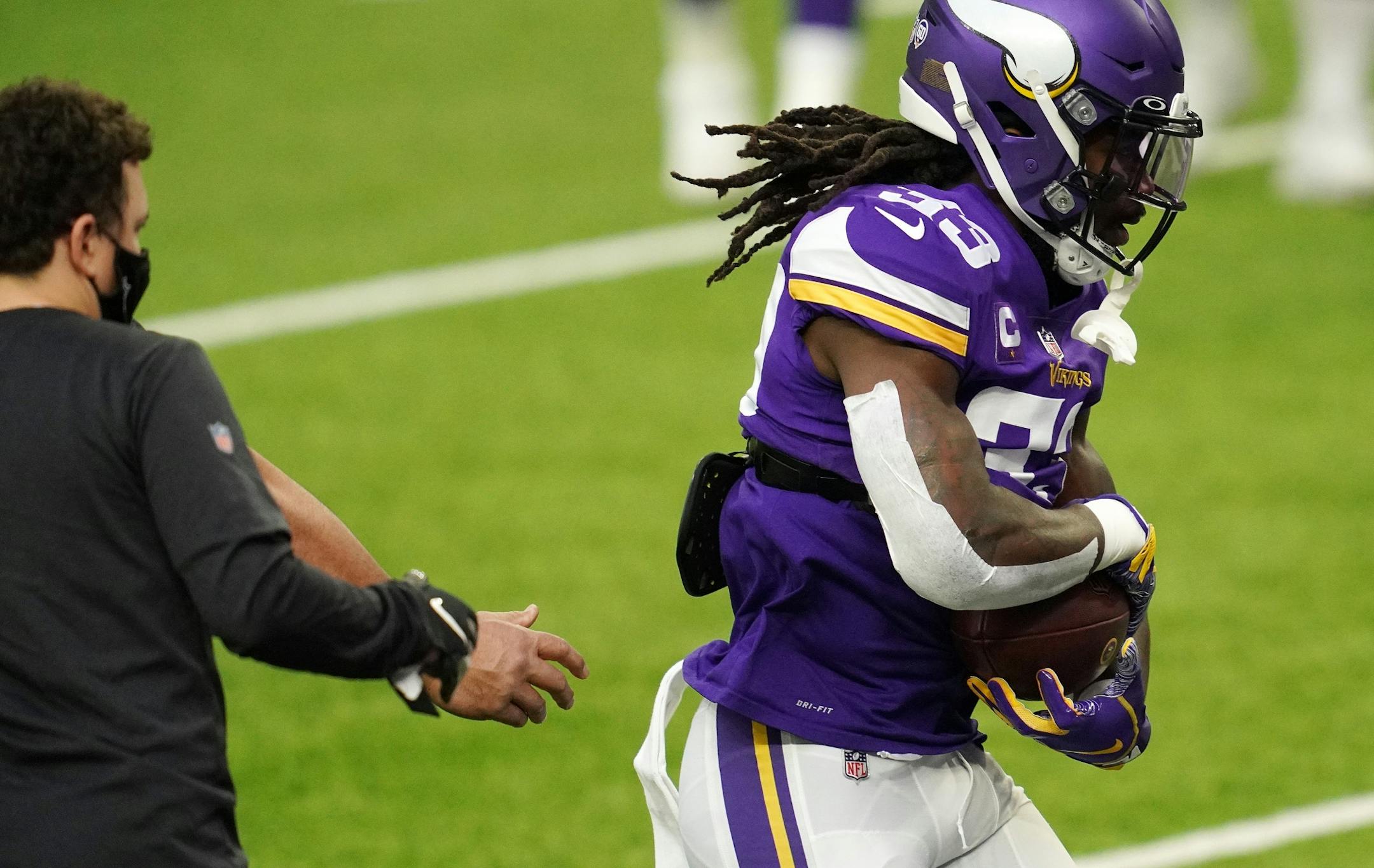 Dalvin Cook wants to keep carrying the ball for the Vikings.