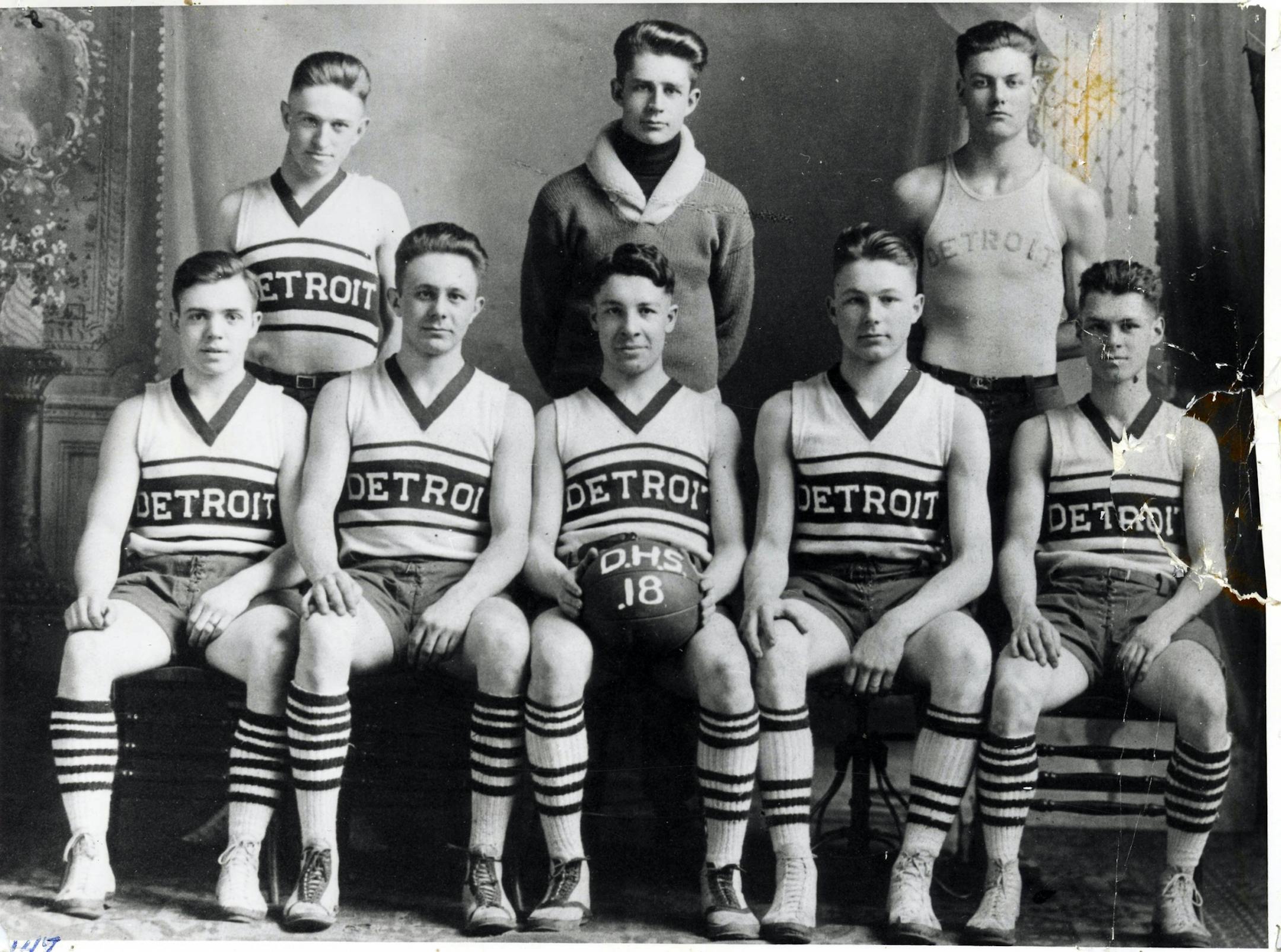 The 1918 team was the last Detroit Lakes boys' basketball squad to make it to the state tournament.