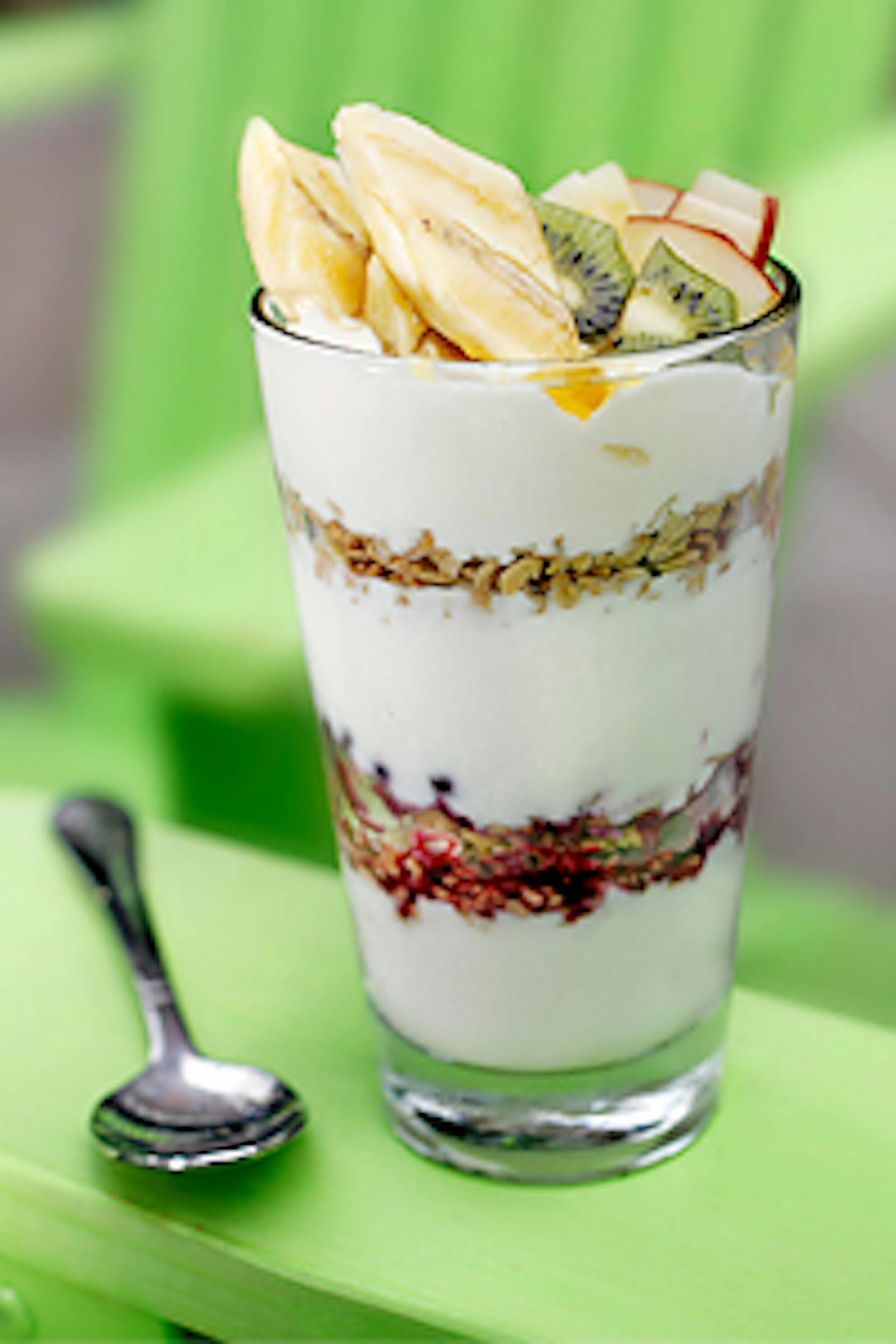 Yougurt parfait with fresh, seasonal fruit