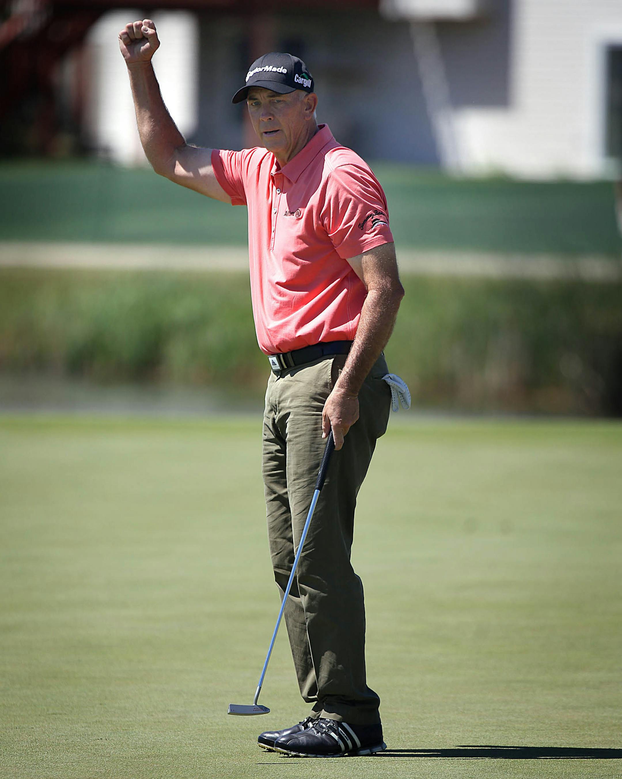 Tom Lehman gestured after making a putt on the first hole. ] JIM GEHRZ &#xef; james.gehrz@startribune.com / Blaine, MN / July 31, 2015 / 11:00 AM &#xf1; BACKGROUND INFORMATION: First round action of the 3M Championship golf tournament at TPC Twin Cities in Blaine.