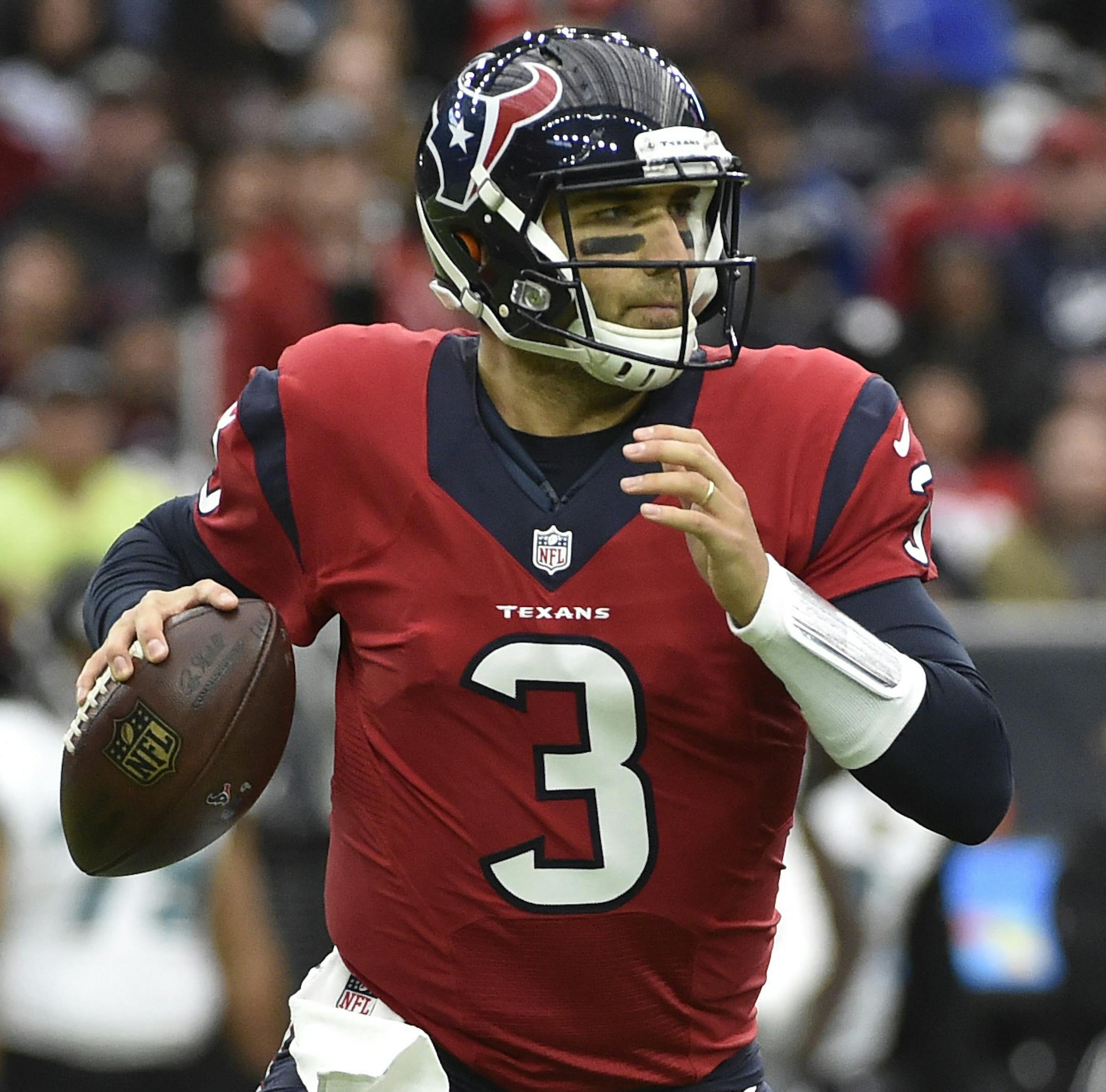 Houston Texans quarterback Tom Savage (3) drops back to pass after being brought in to replace Brock Osweiler during the first half of an NFL football game against the Jacksonville Jaguars, Sunday, Dec. 18, 2016, in Houston. (AP Photo/Eric Christian Smith)