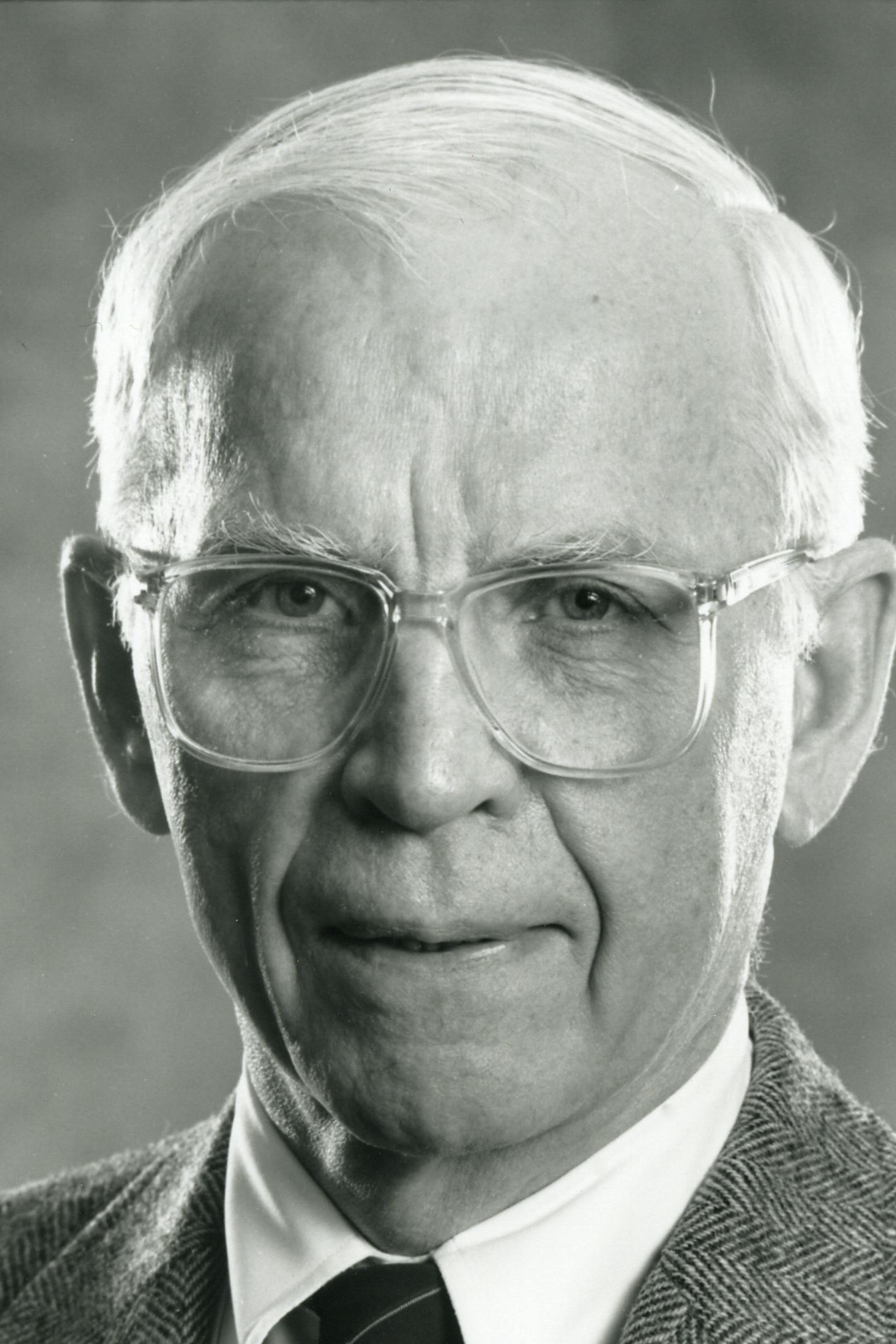 An undated handout photo of Dr. Vernon Mountcastle. Mountcastle, whose studies of how brain cells conspire to process perceptions and movement laid the foundations of modern neuroscience, died on January 11, 2015 at his home in Baltimore. He was 96. (Johns Hopkins Medicine via The New York Times) -- NO SALES; FOR EDITORIAL USE ONLY WITH STORY SLUGGED OBIT MOUNTCASTLE BY CAREY. ALL OTHER USE PROHIBITED. ORG XMIT: MIN2015011717211562