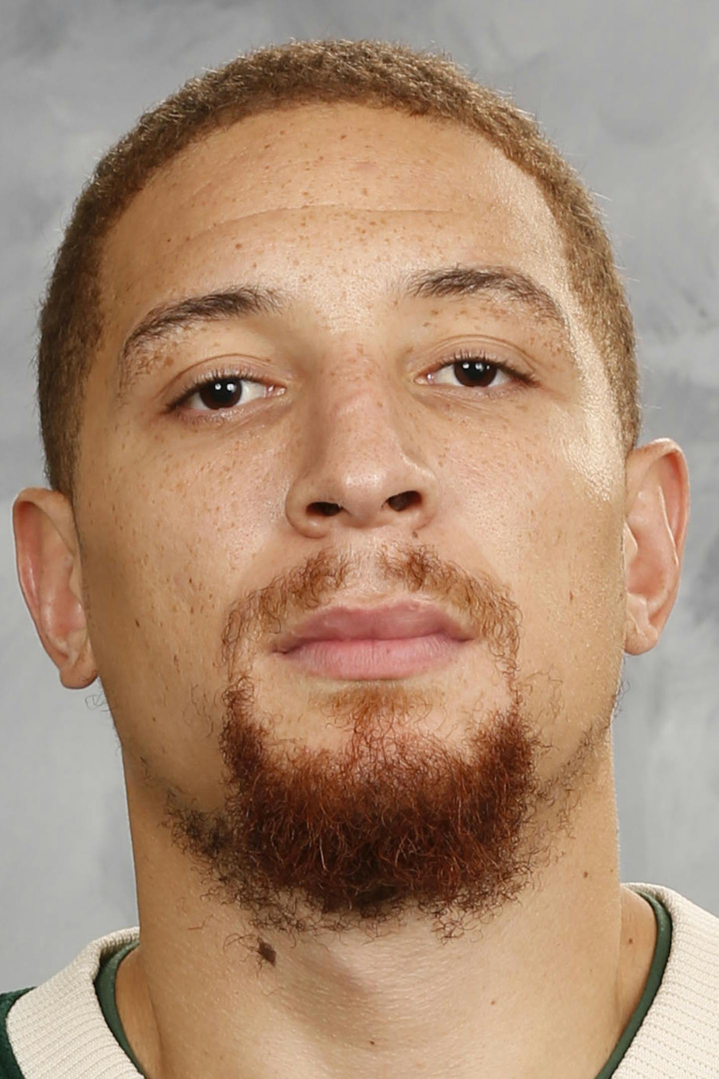 ST. PAUL, MN - SEPTEMBER 22: Chris Stewart #7 of the Minnesota Wild poses for his official headshot for the 2016-2017 season on September 22, 2016 at the Xcel Energy Center in St. Paul, Minnesota. (Andy King/NHLI via Getty Images) *** Local Caption *** Chris Stewart ORG XMIT: 670947917