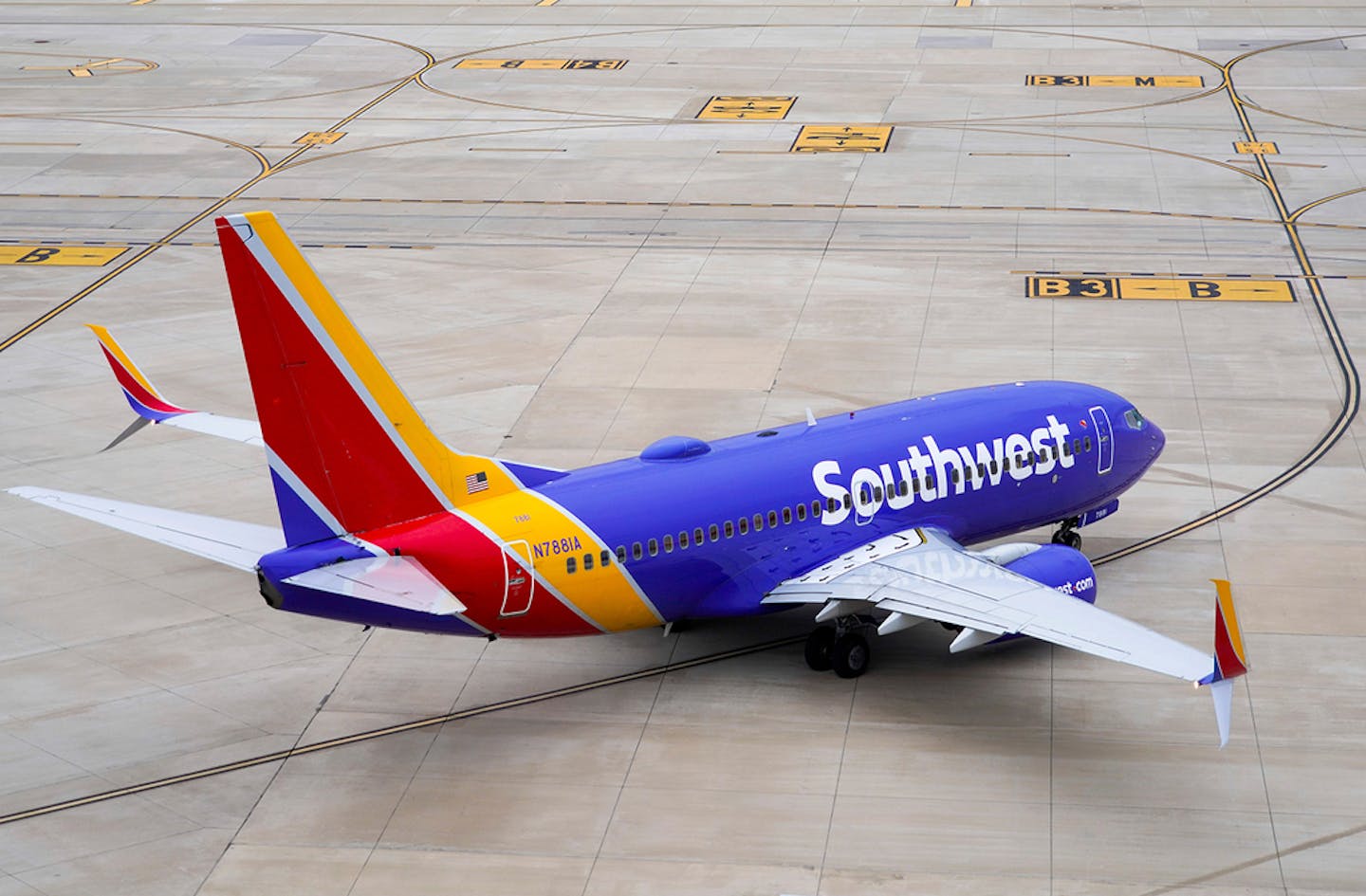 A Southwest Airlines flight taxis to the runway at Dallas Love Field on Thursday, Jan. 7, 2021, in Dallas. (Smiley N. Pool/Dallas Morning News/TNS) ORG XMIT: 17552303W