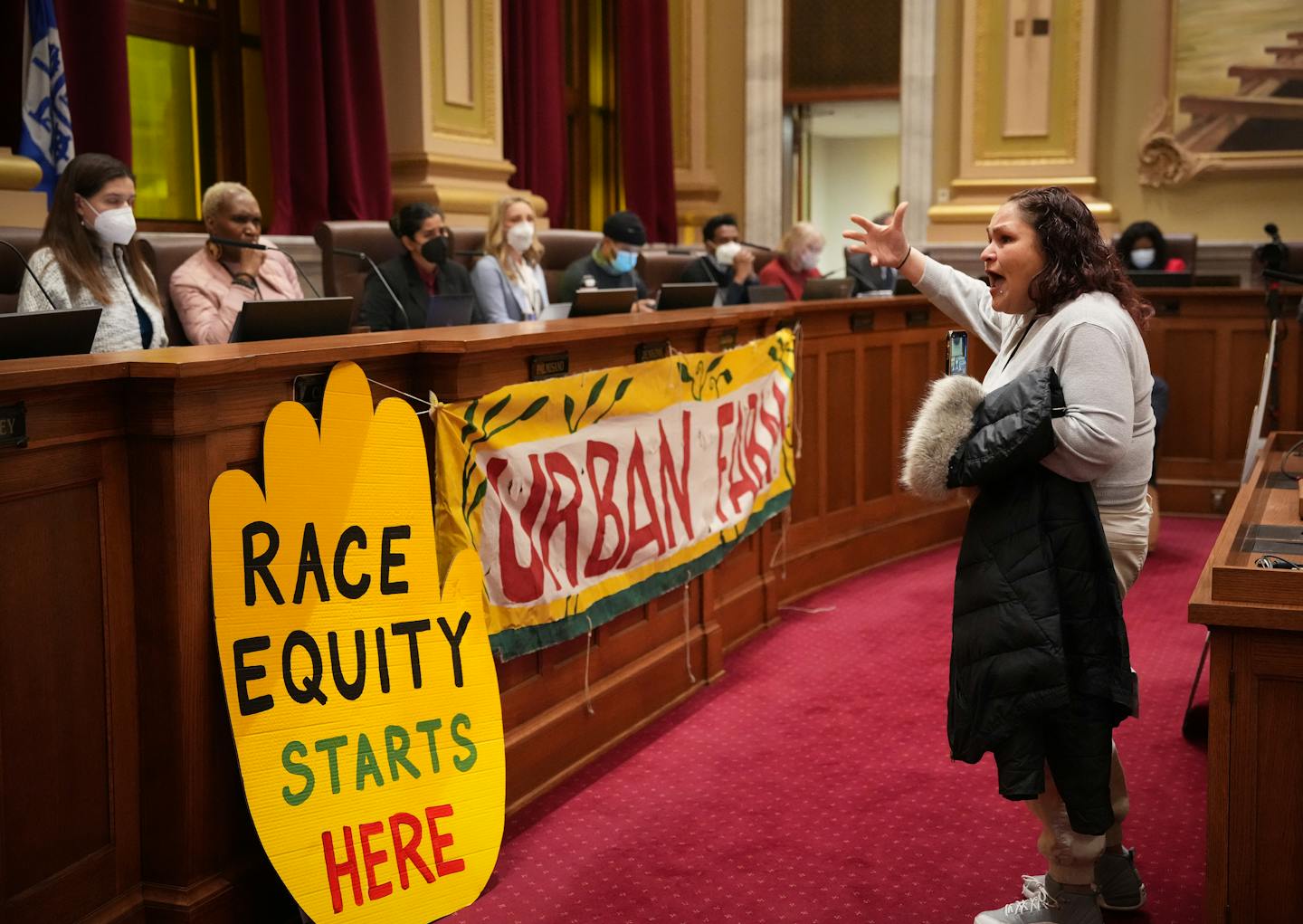 Minneapolis approves Roof Depot demolition by one vote as lawsuits loom