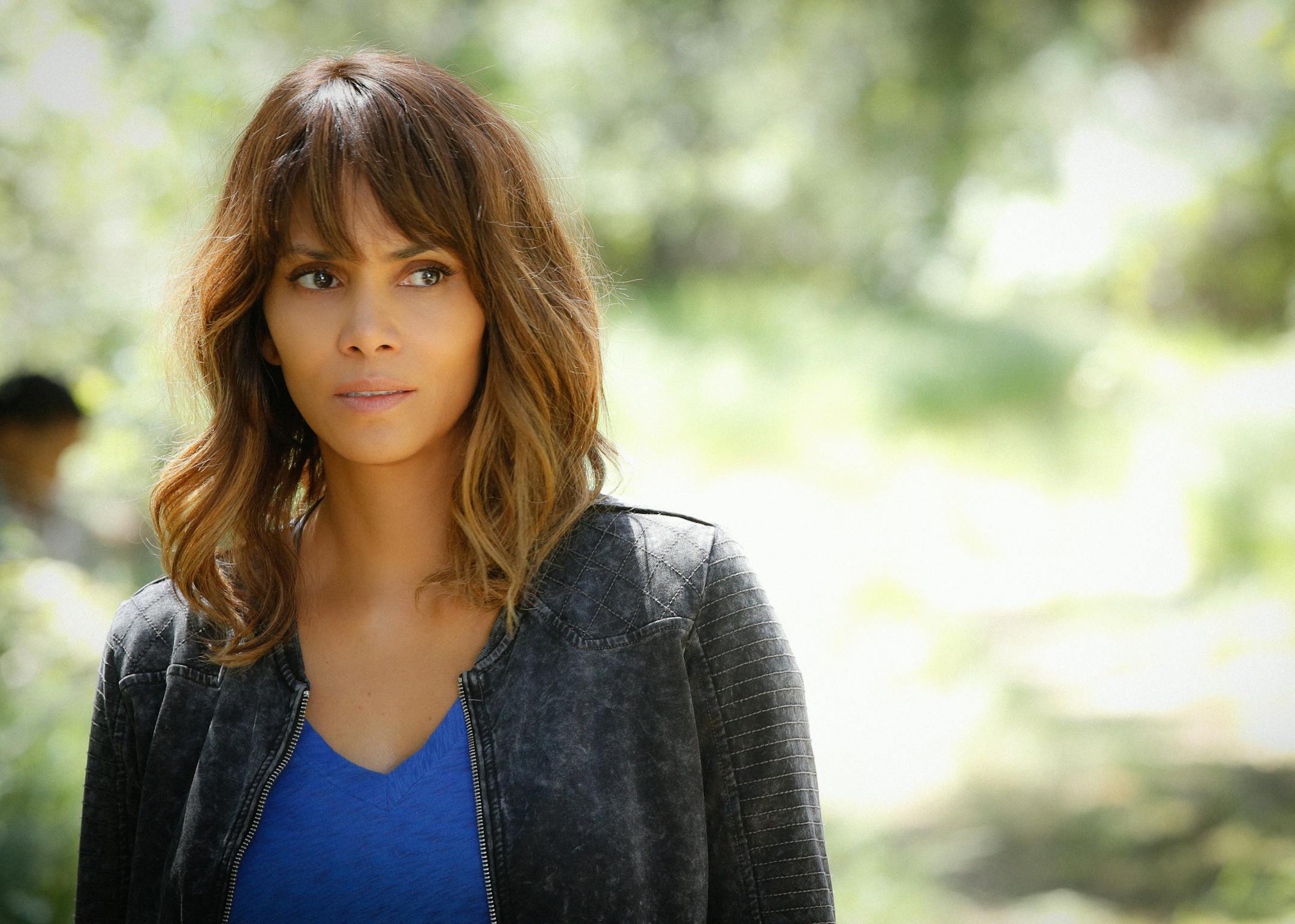 "You Say You Want An Evolution" -- Molly panics when she discovers she is changing physically -- the question is into what, and whether she can reverse what\'s happening to her. Also, JD\'s ex-wife, Dorothy (Melina Kanakaredes), shows up suddenly on his doorstep to discuss their daughter, on EXTANT, Wednesday, August 5 (9:00-10:00 PM, ET/PT) on the CBS Television Network. Kanakaredes guest stars as Dorothy, the ex-wife of JD Richter, a tightly wound, by-the-book circuit court judge. Pictured Hal