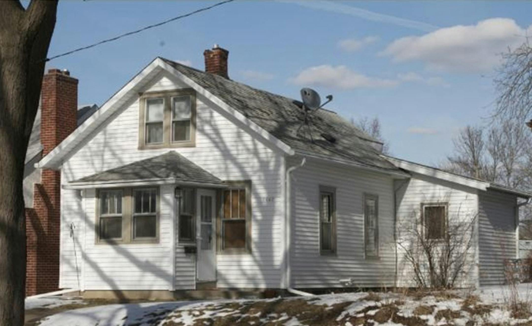 ... Minneapolis
Built in 1922, this three-bedroom, one-bath house located in the Waite Park neighborhood, has 1,292 finished square feet and features a large main floor master bedroom, updated furnance and applicances, full basement, new two-car detached gararge and fenced yard. Listed by Shawn Thorud, Edina Realty, 612-347-8079.