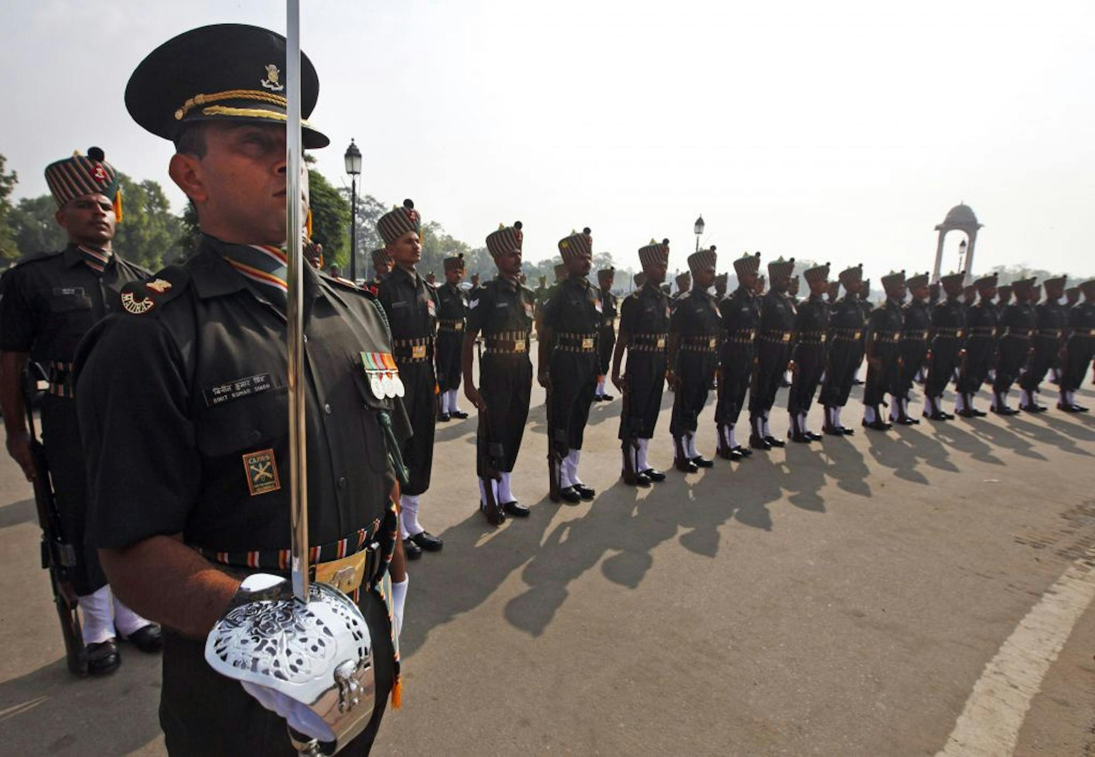 Indian army soldiers in New Delhi paid homage last week to Indian troops who died in the 1999 Kargil conflict between India and Pakistan. Top Indian and Pakistani officials met in New Delhi for peace talks against the backdrop of a recent terror attack that killed 20 in India's financial capital.