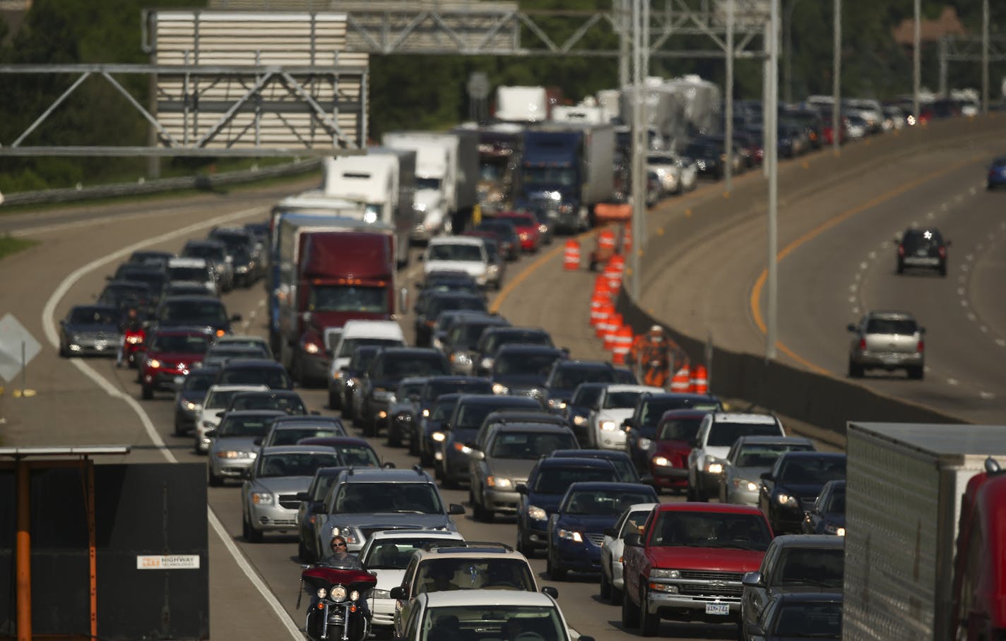 Rush hour on I-694.
