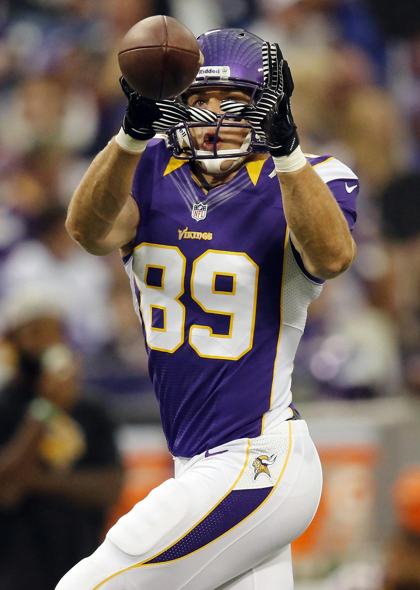 Minnesota Vikings tight end John Carlson (89. ] CARLOS GONZALEZ cgonzalez@startribune.com - October 7, 2012, Minneapolis, Minn, Mall of America Field, The Metrodome, NFL, Minnesota Vikings vs. Tennessee Titans,