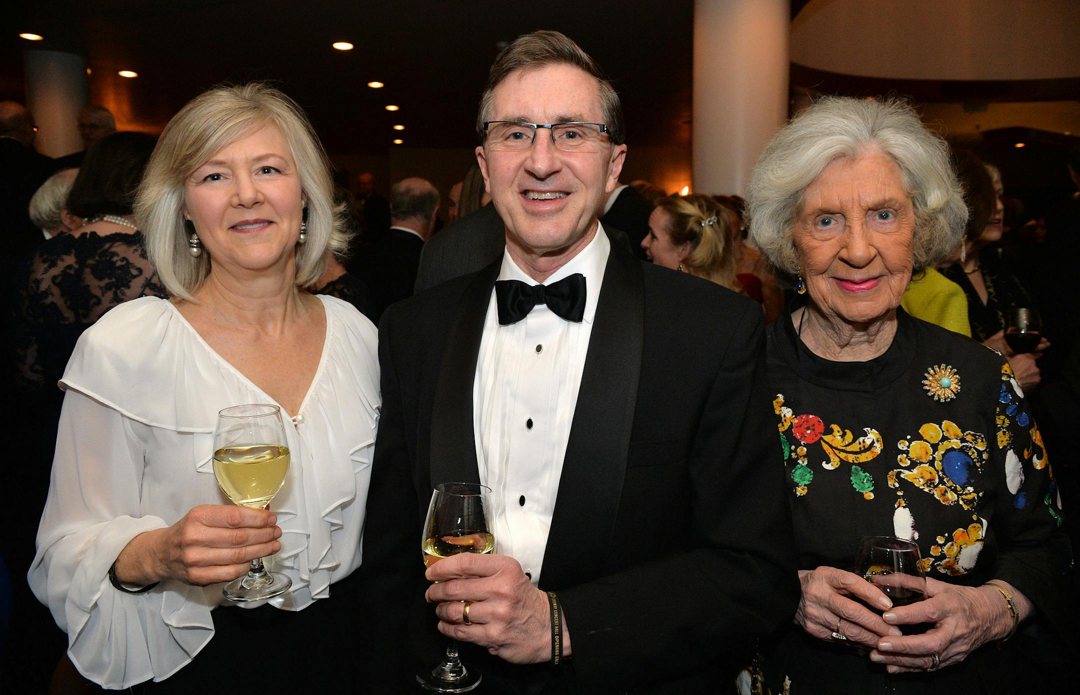 From left, Karla Myers, Arts Partnership campaign director, Peter Myers, and his mother Betty. ] (SPECIAL TO THE STAR TRIBUNE/BRE McGEE) **Karla Myers (left, wife of Peter Meyers), Peter Myers (center, Arts Partnership champagne director, husband of Karla Myers), Betty Myers (right, mother of Peter Myers)