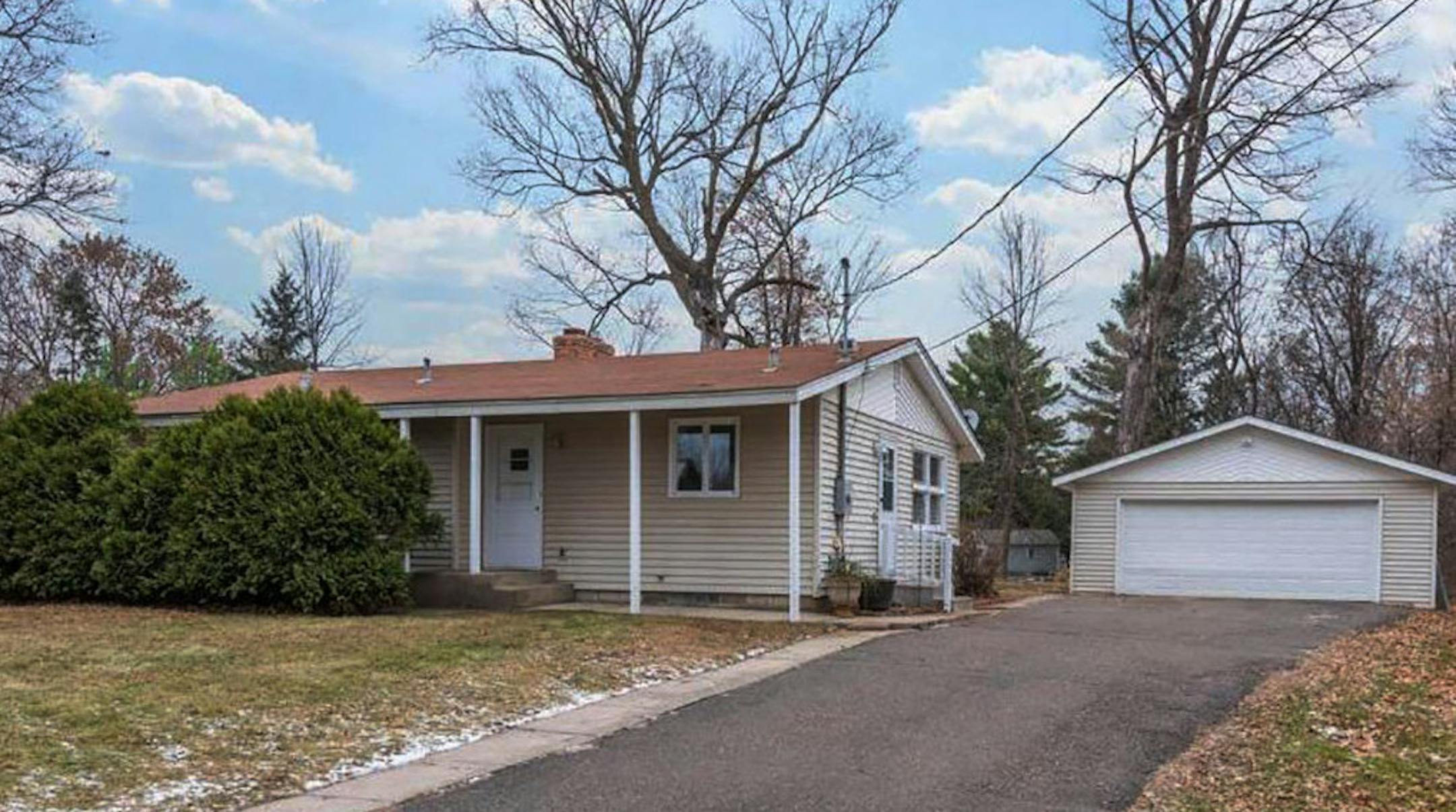 Spring Park
Built in 1960, this four-bedroom, two-bath house has 1,968 square feet and features a fireplace, refinished hardwood floors, updated kitchen with quartz countertops and stainless steel appliances, full finished basement and two-car detached garage. Listed by Tim Landon, Re/Max Advantage Plus, 612-978-5471.