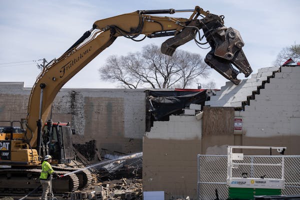 Where Lake Street rebuilding projects stand four years after the riots
