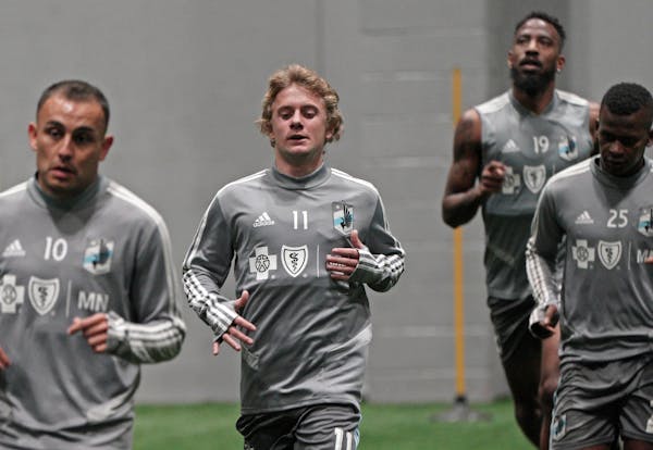High-priced teenager Thomas Chacon (center) practices with Minnesota United for the first time. ]
brian.peterson@startribune.com
Blaine, MN
Tuesday, A