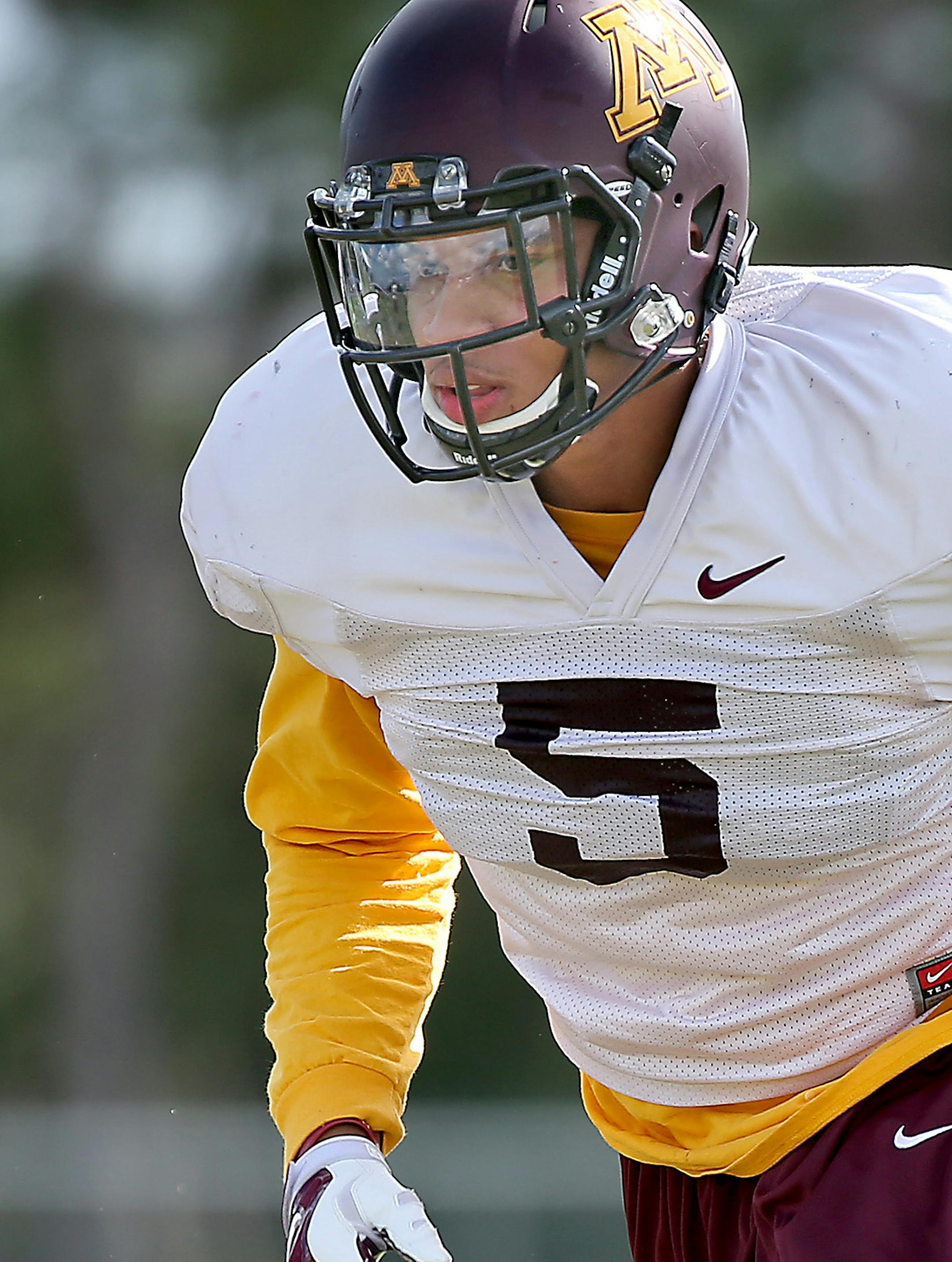 Minnesota linebacker Damien Wilson practiced at Freedom High School, December 29, 2014 in Orlando, FL. ] (ELIZABETH FLORES/STAR TRIBUNE) ELIZABETH FLORES &#x2022; eflores@startribune.com