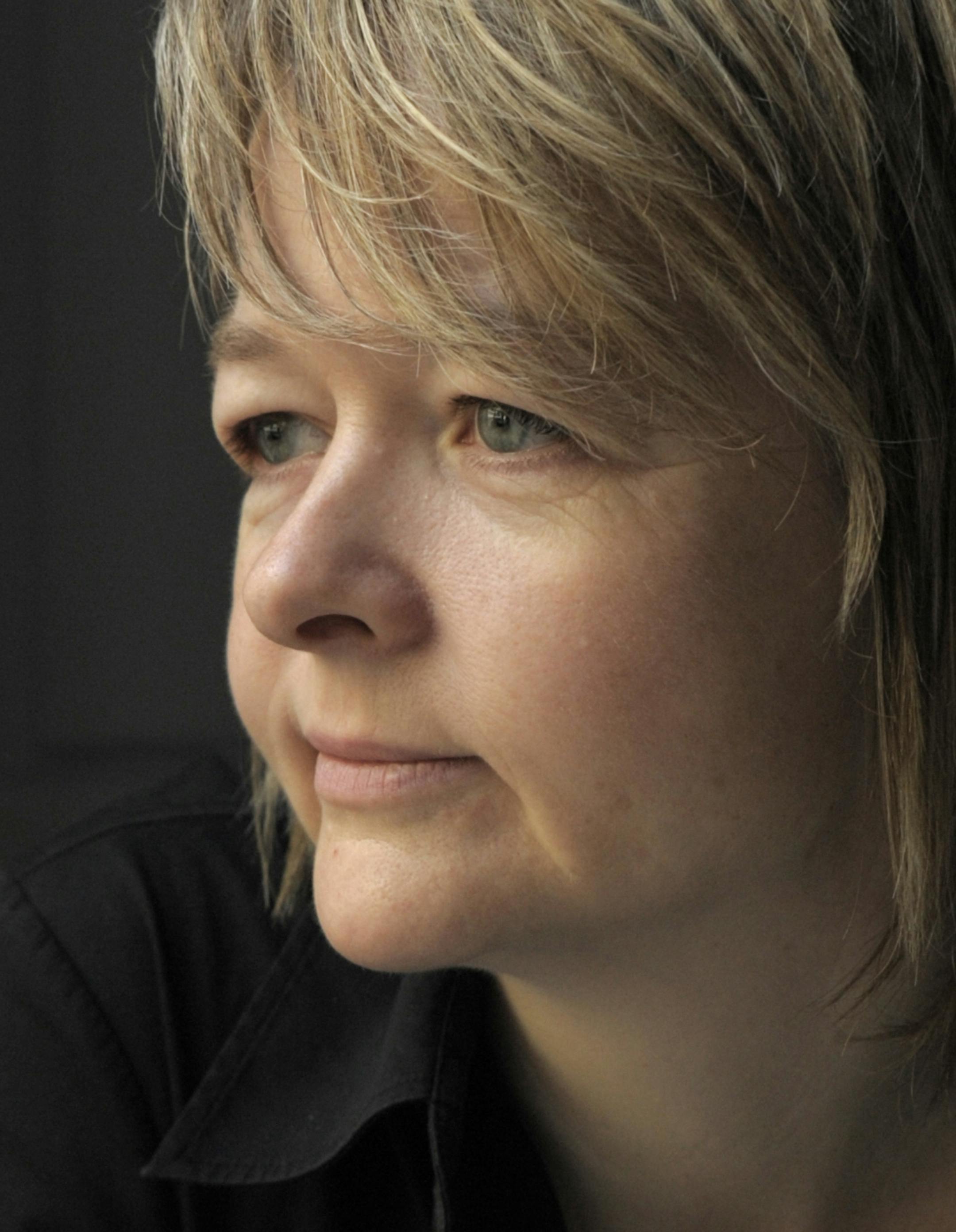 Sarah Waters, photographed by Charlie Hopkinson © 08