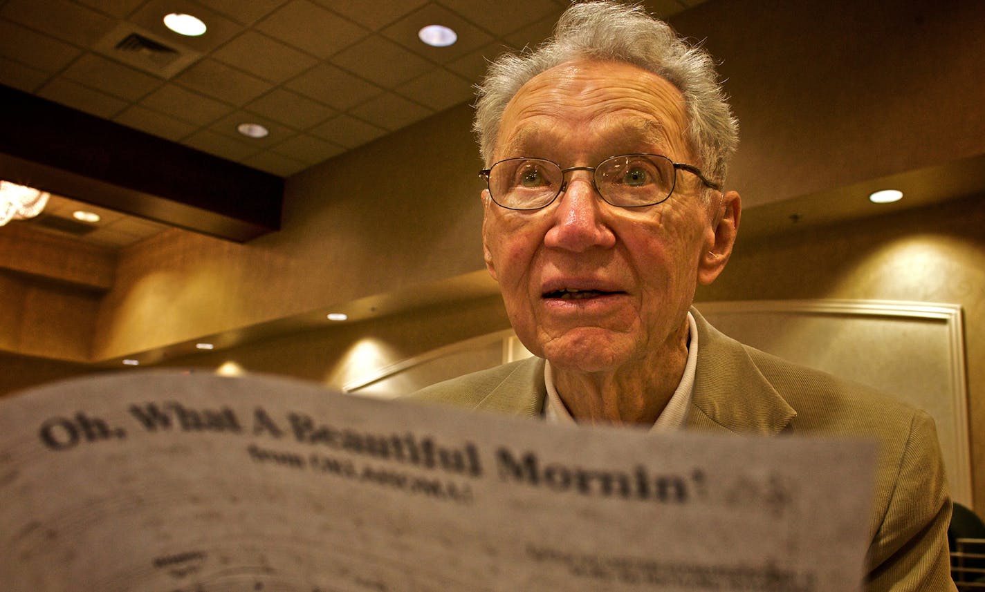 STEVE RICE &#xef; srice@startribune.comBloomington, MN 05/18/2009]Stuart MacPhail, son of founder of MacPhail Center for Music, 90 sings "Oh, What a Beautiful Mornin!" with the rest of the residents who attended the "Sing for Your Life" group at Friendship Village. Late last year, he &#xec;casually mentioned&#xee; to board colleague Patty Murphy that &#xec;I kind of think I would like to study voice again&#xee; because his speaking and singing had lost punch and resonance. But he didn&#xed;t wan