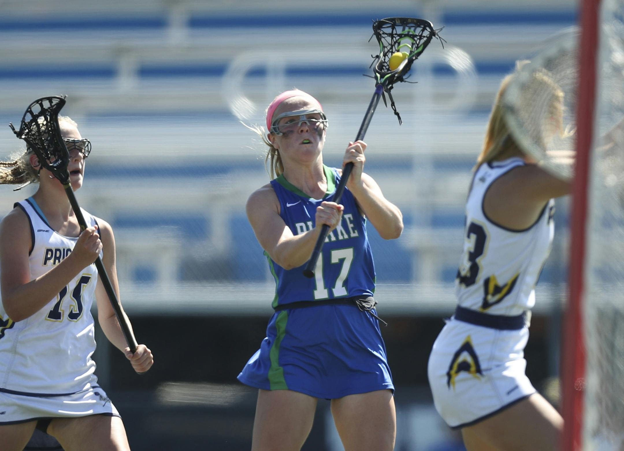 Blake's Sophie Skallerud lined up a shot on Prior Lake in the second half. ] JEFF WHEELER • jeff.wheeler@startribune.com The Blake Bears beat the Prior Lake Lakers 12-10 in their Girls' Lacrosse State Tournament semi-final game Thursday afternoon, June 16, 2016 at Minnetonka High School in Minnetonka.