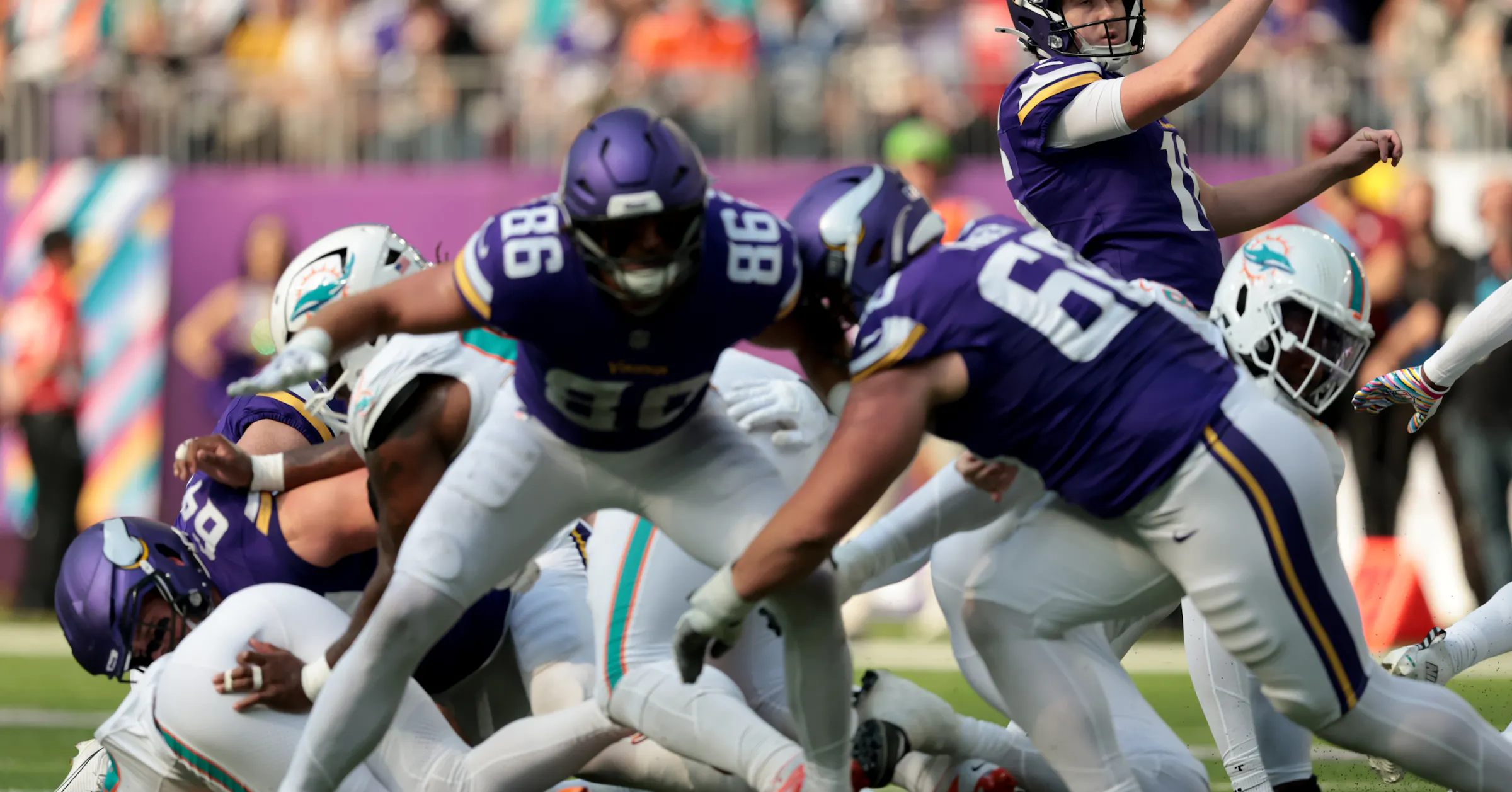 Vikings remain unbeaten, but their sputtering offense can’t be ignored