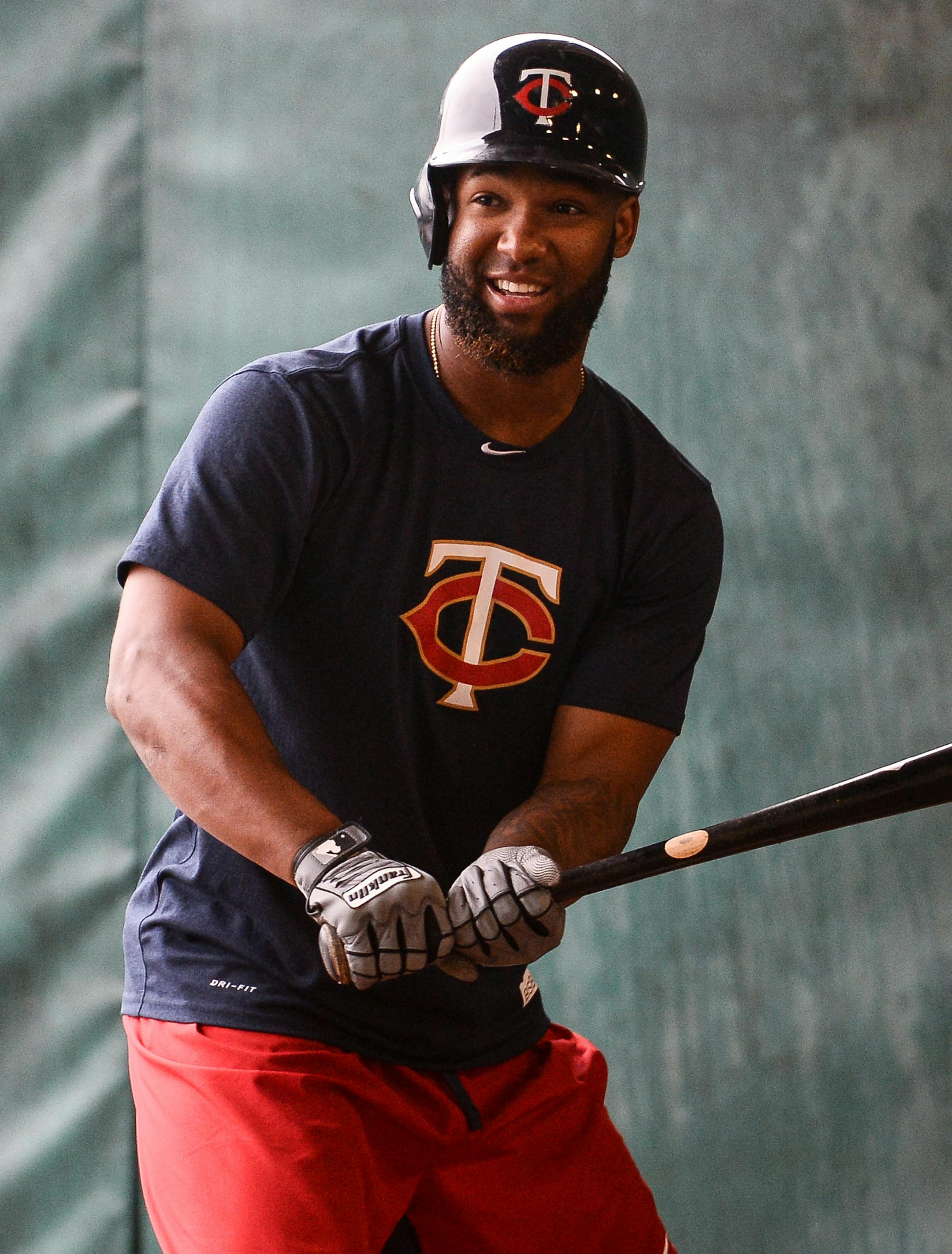 Minnesota Twins outfielder Danny Santana (39) laughed between pitches in the bullpen Wednesday. Batters worked on tracking pitches Wednesday after being forced to move inside due to rain. ] AARON LAVINSKY ï aaron.lavinsky@startribune.com Minnesota Twins players took part in Spring Training on Wednesday, Feb. 22, 2017 at CenturyLink Sports Complex in Fort Myers, Fla.